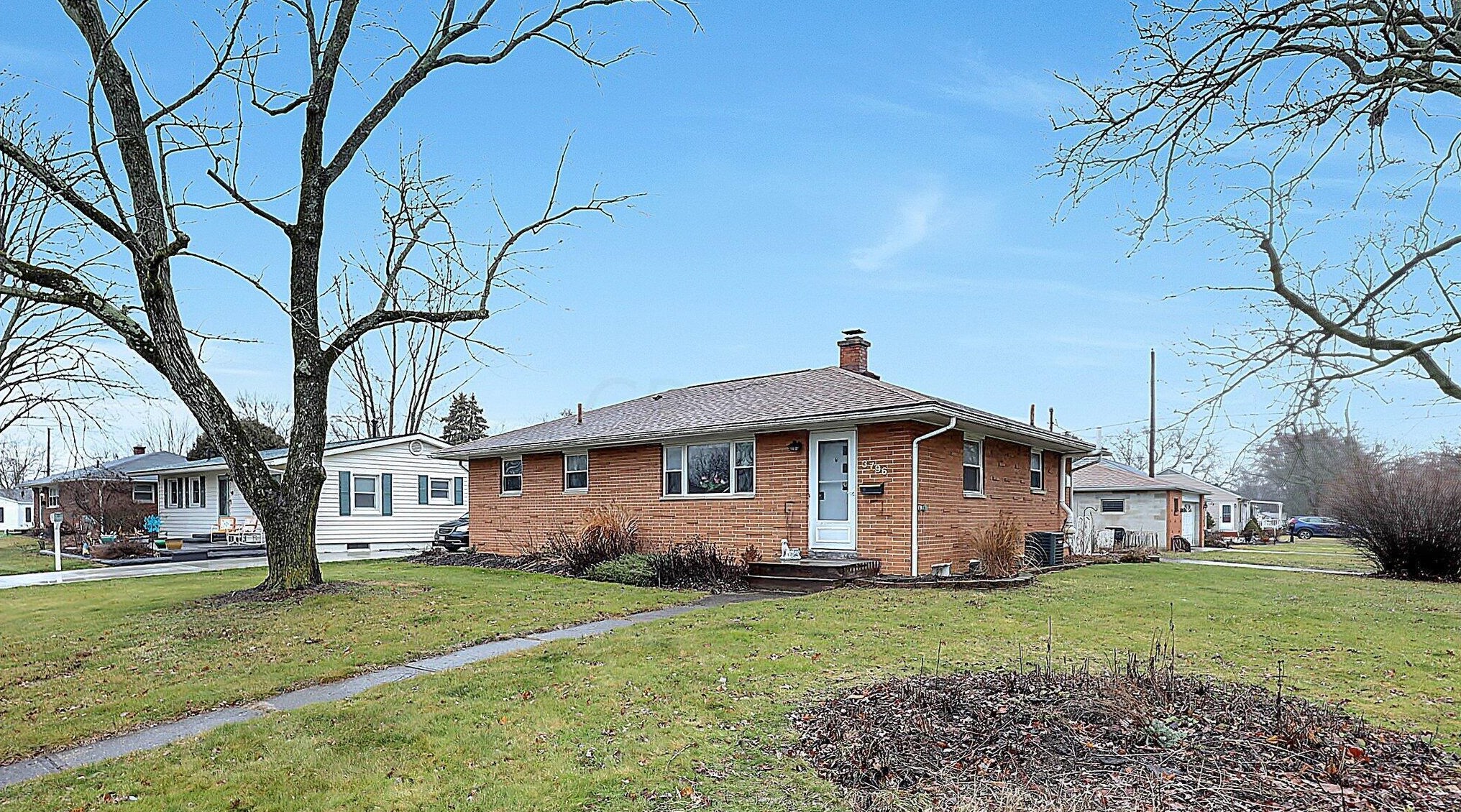 3796 Outer St, Hilliard, OH 43026-1614