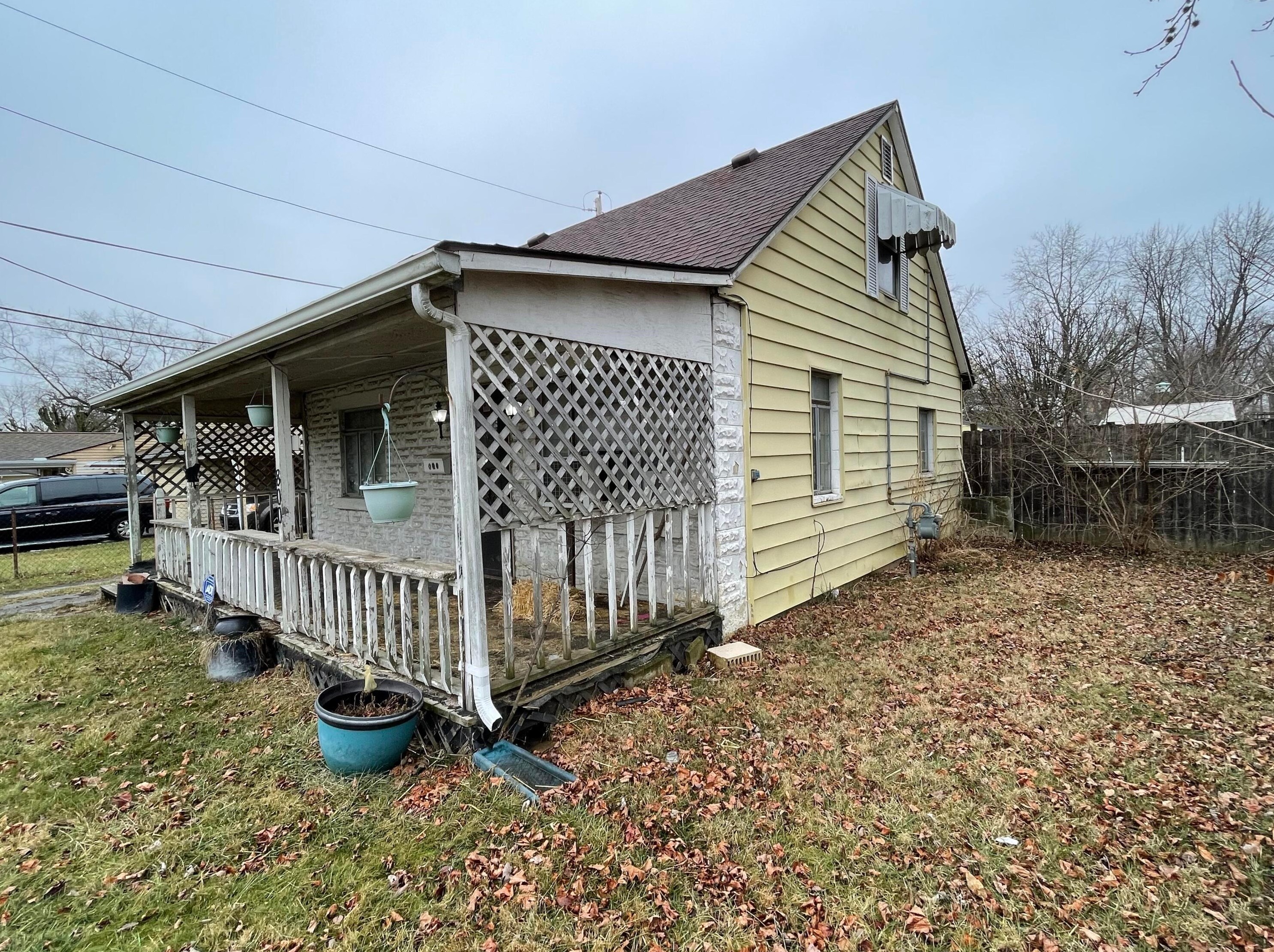 800 Hilock Rd, Columbus, OH 43207-3173