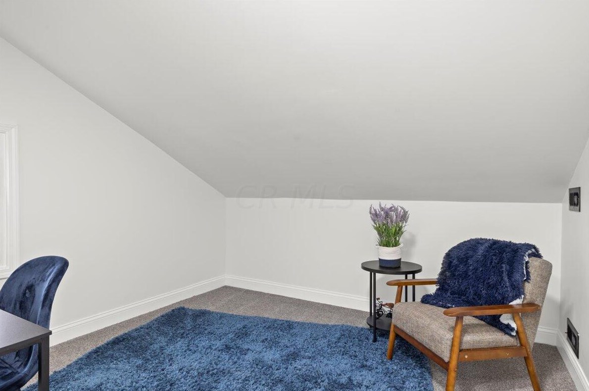 1063 Northridge Rd, Columbus OH  43224-2739 exterior