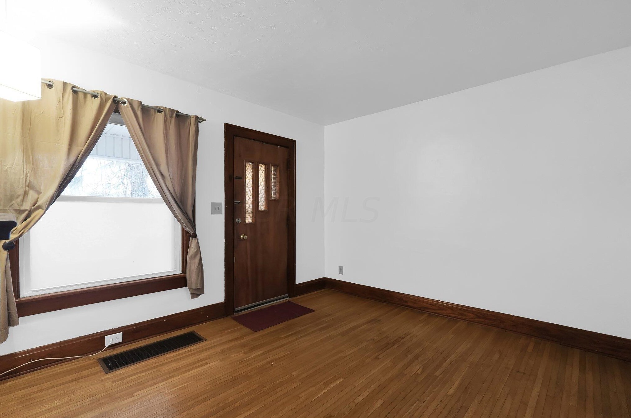 199 Markison Ave, Columbus OH 43207-1131 exterior