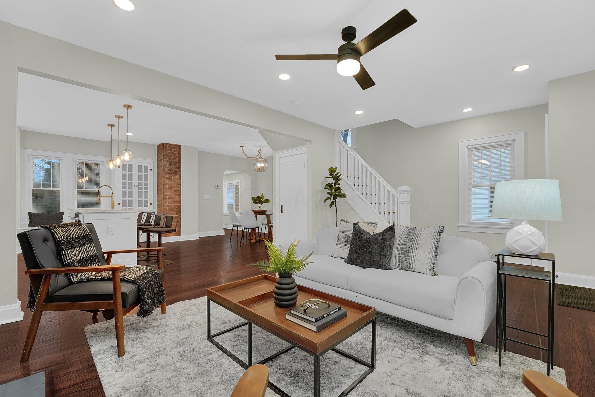 380 Southwood Ave, Columbus OH  43207-1284 exterior