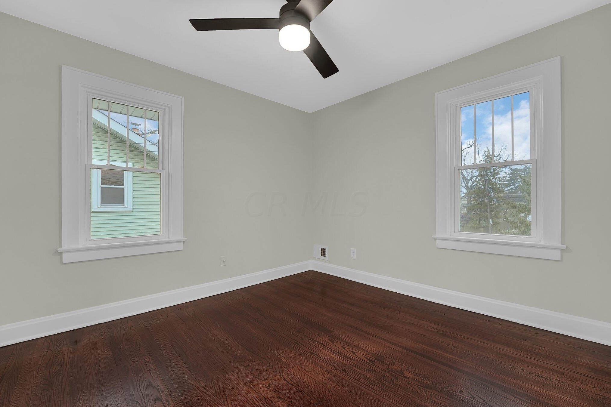 380 Southwood Ave, Columbus OH  43207-1284 exterior