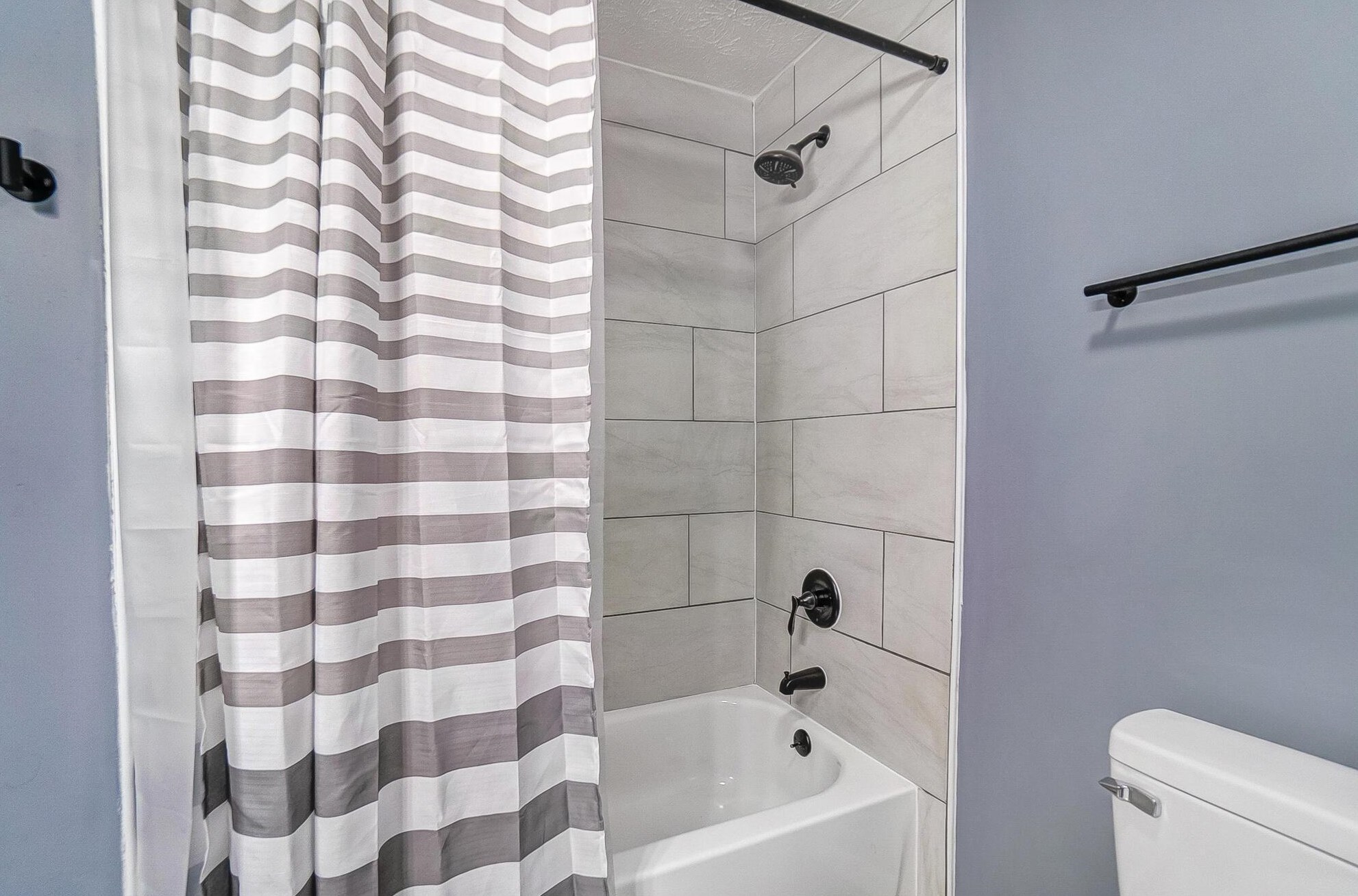 881 Gilbert St, Columbus OH 43206-1520 exterior