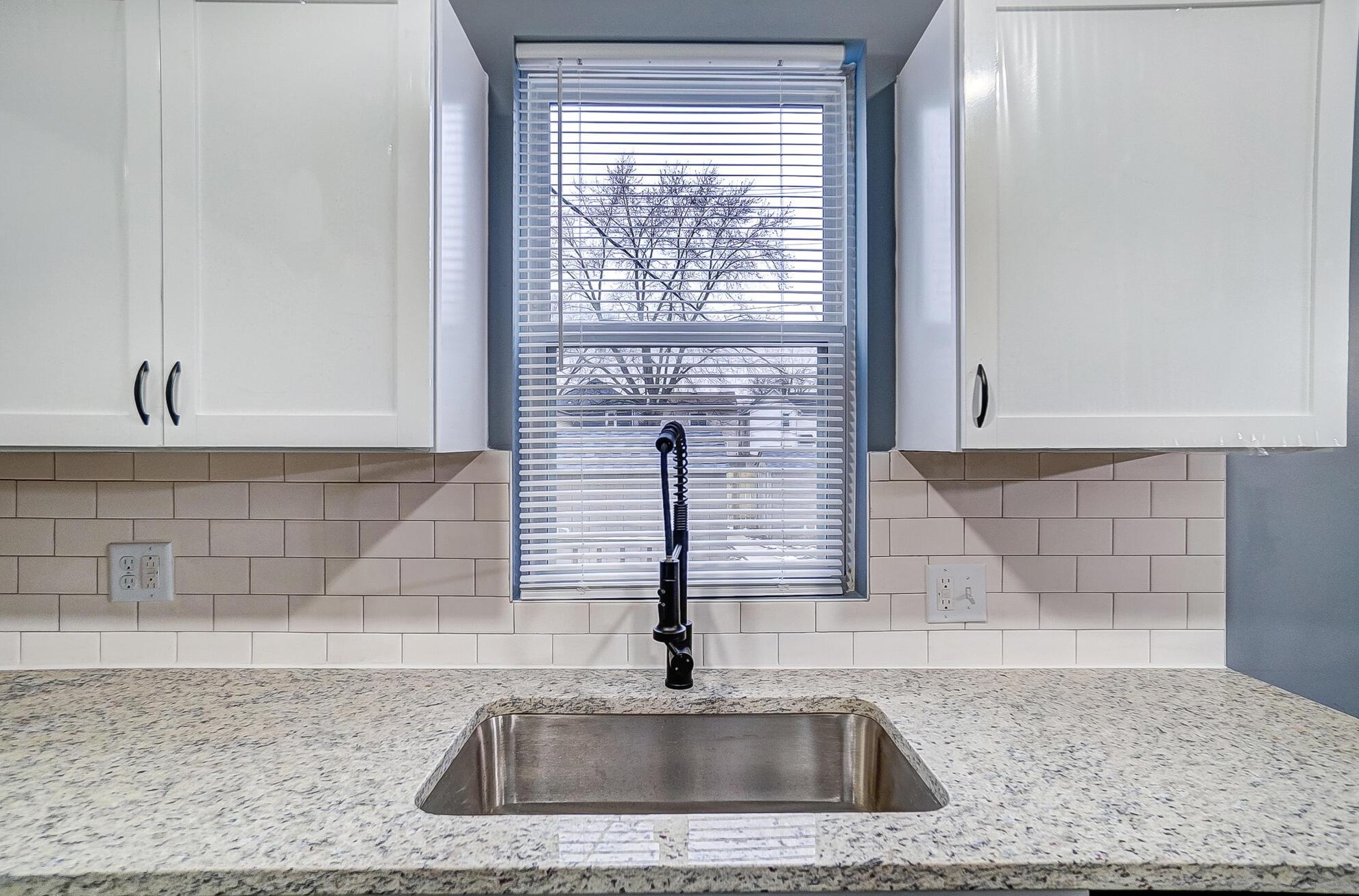 881 Gilbert St, Columbus OH 43206-1520 exterior