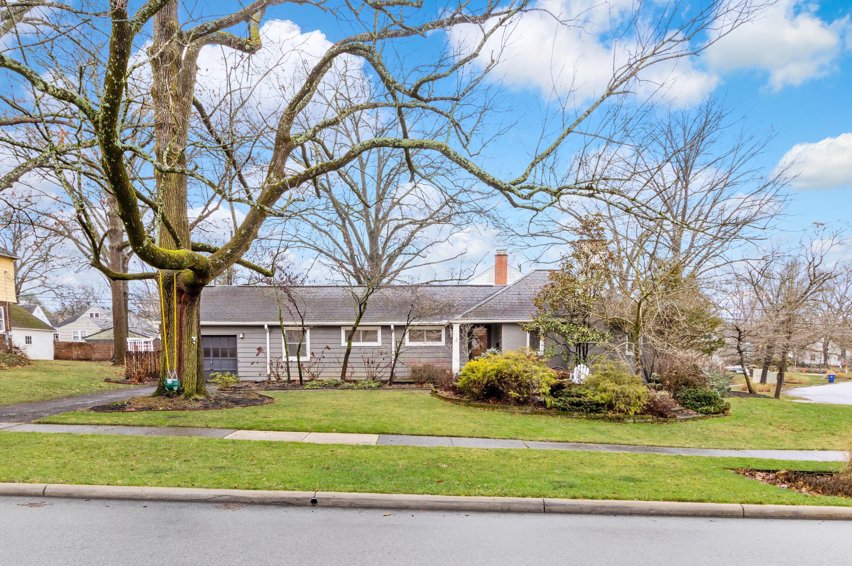 3780 Granden Rd, Columbus, OH 43214-3746