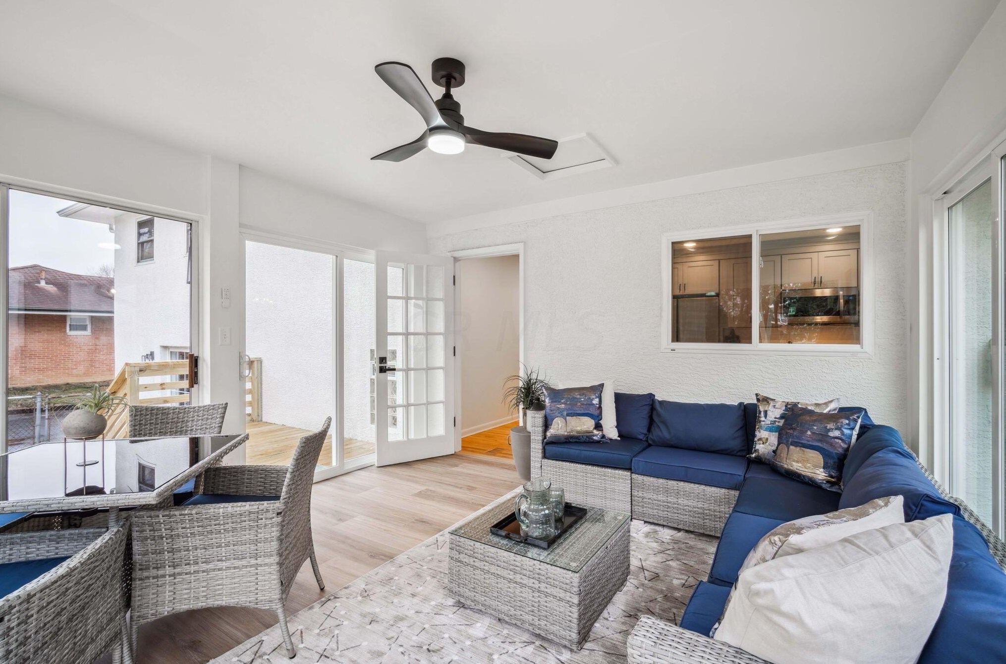 2649 Burnaby Dr, Columbus OH  43209-3201 exterior