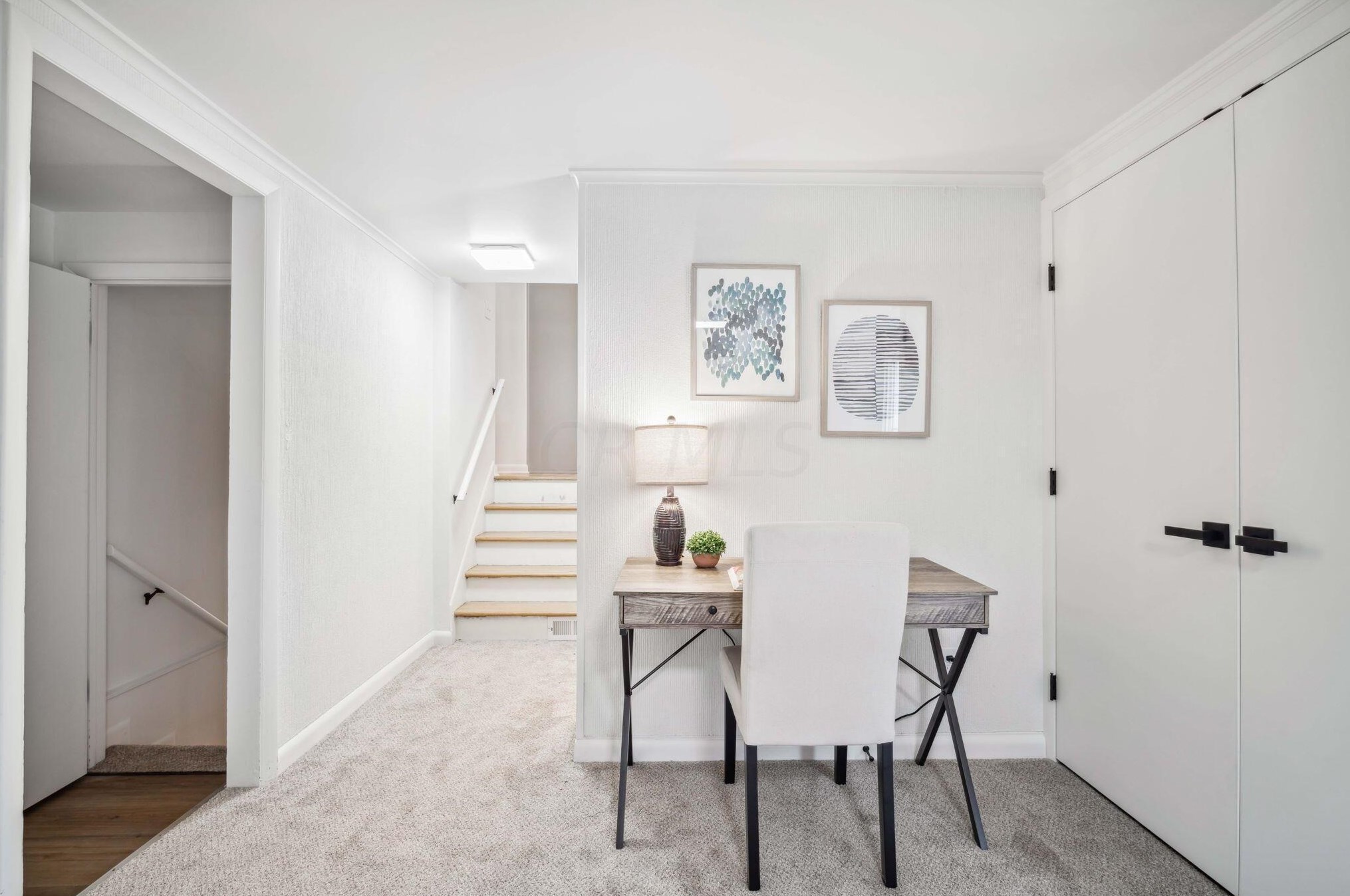 2649 Burnaby Dr, Columbus OH  43209-3201 exterior