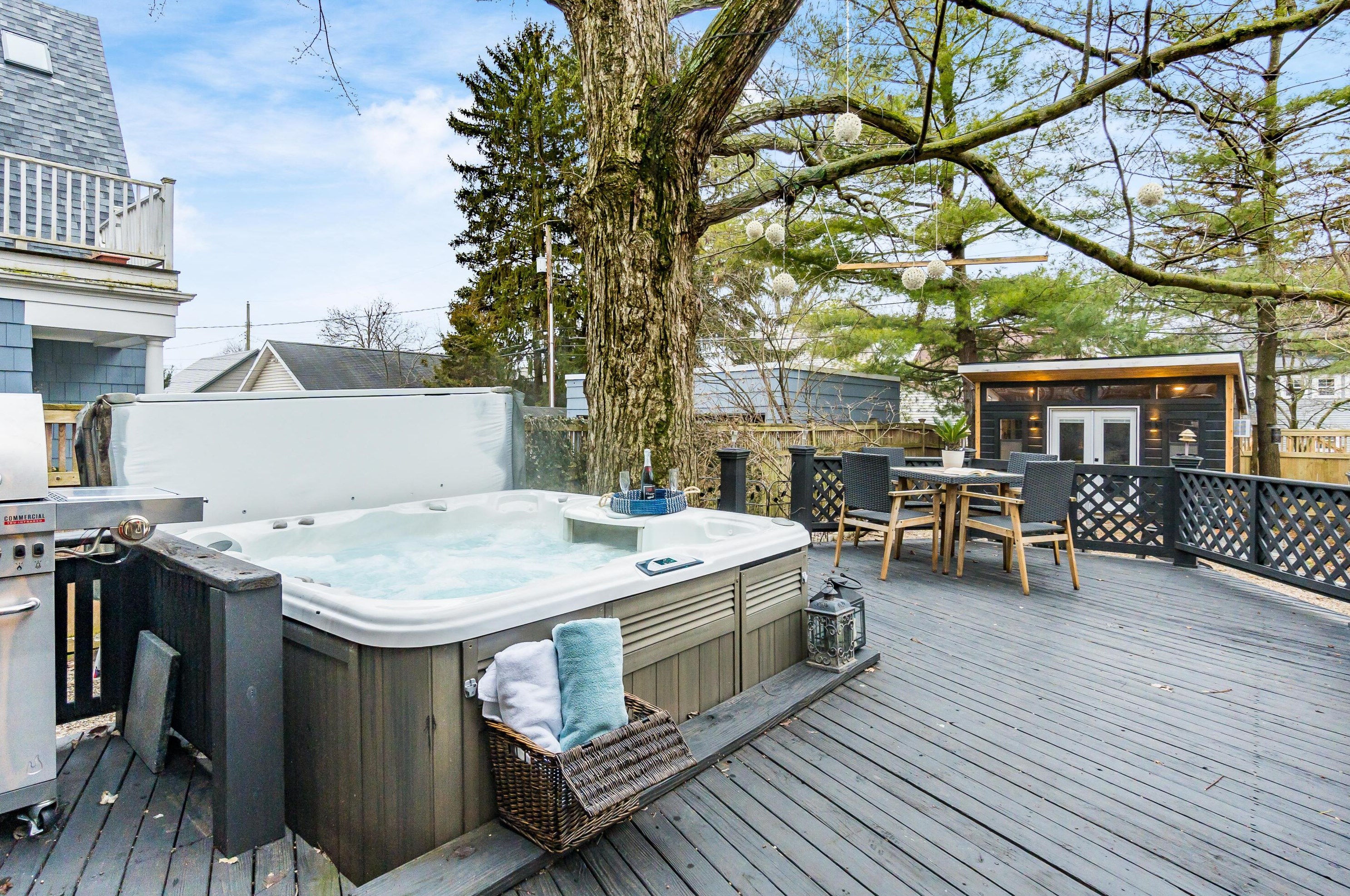 47 Ardmore Rd, Columbus OH  43209-1446 exterior