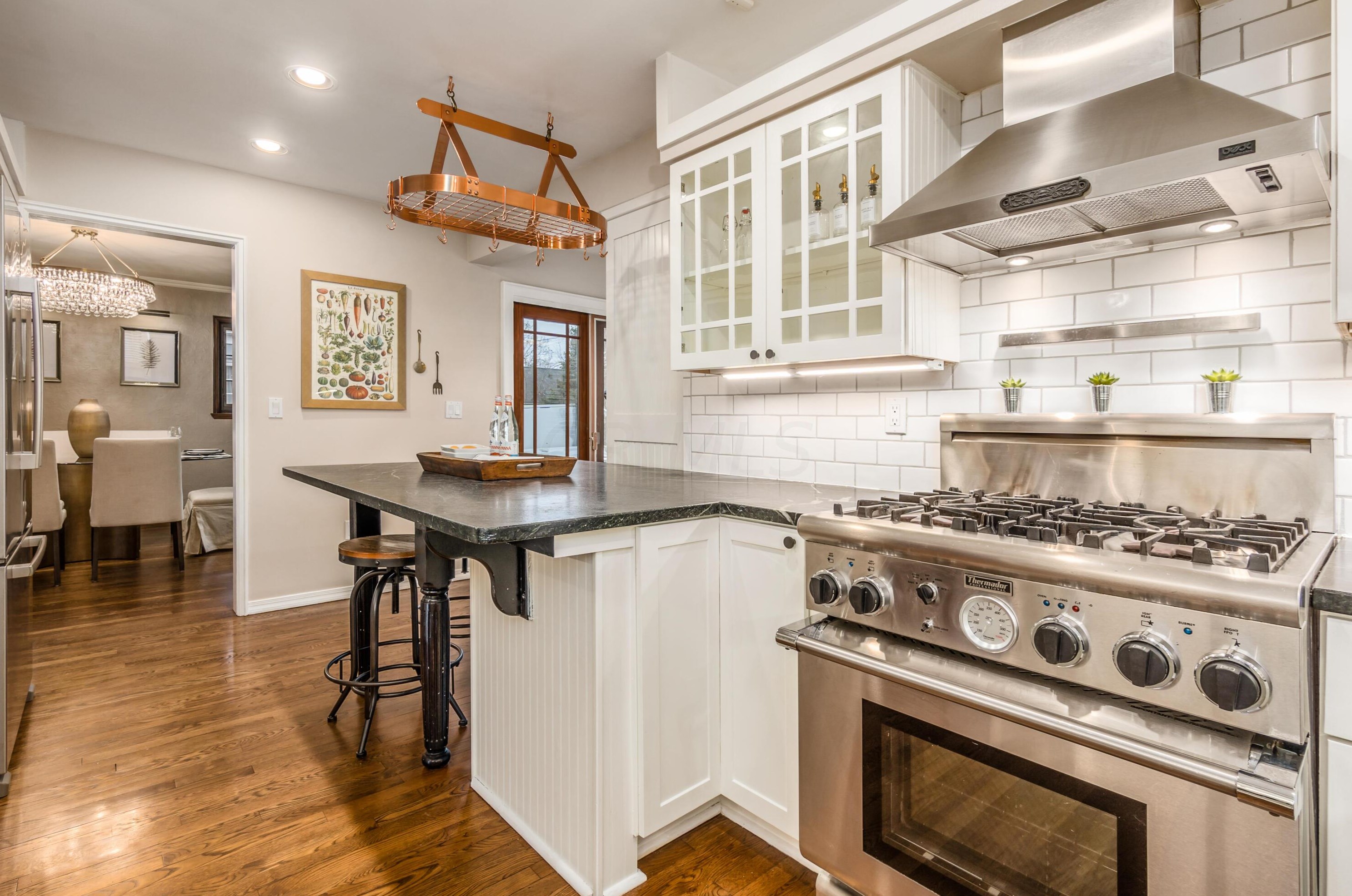 47 Ardmore Rd, Columbus OH  43209-1446 exterior