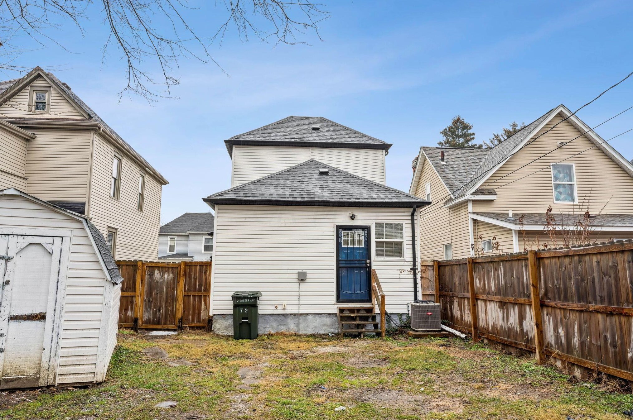 72 Eureka Ave, Columbus OH  43204-3200 exterior