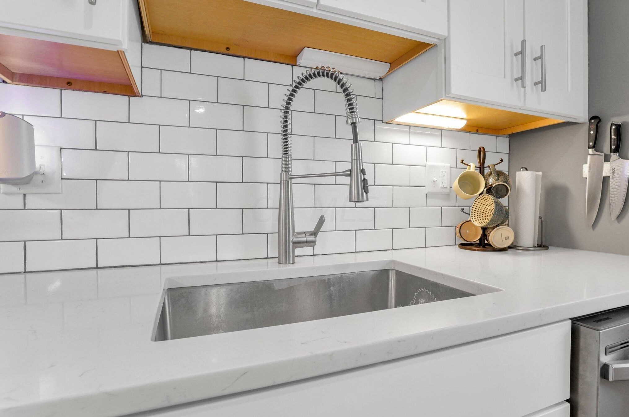 78 Stanton Ave, Columbus OH  43085-3922 exterior