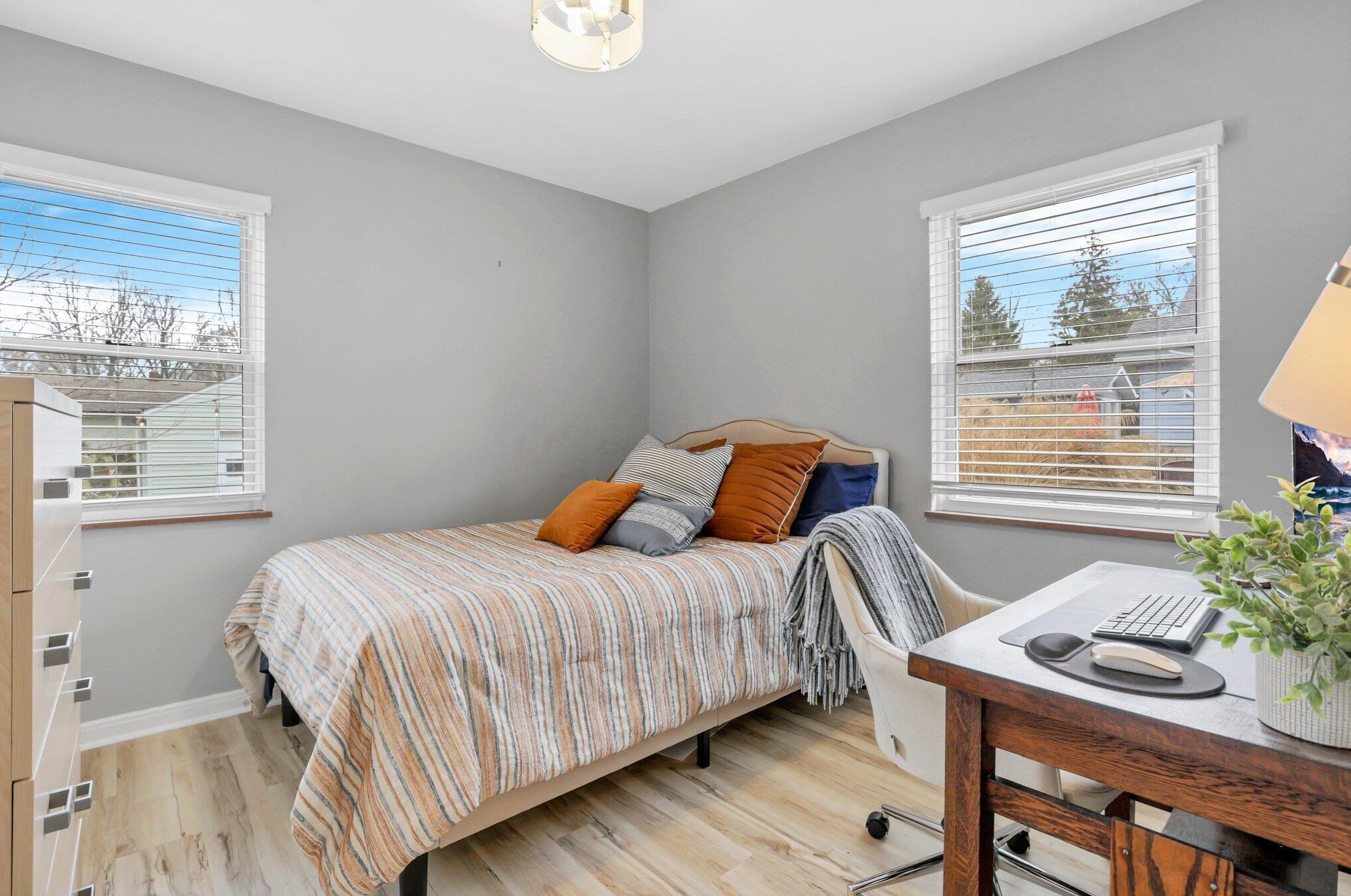 78 Stanton Ave, Columbus OH  43085-3922 exterior