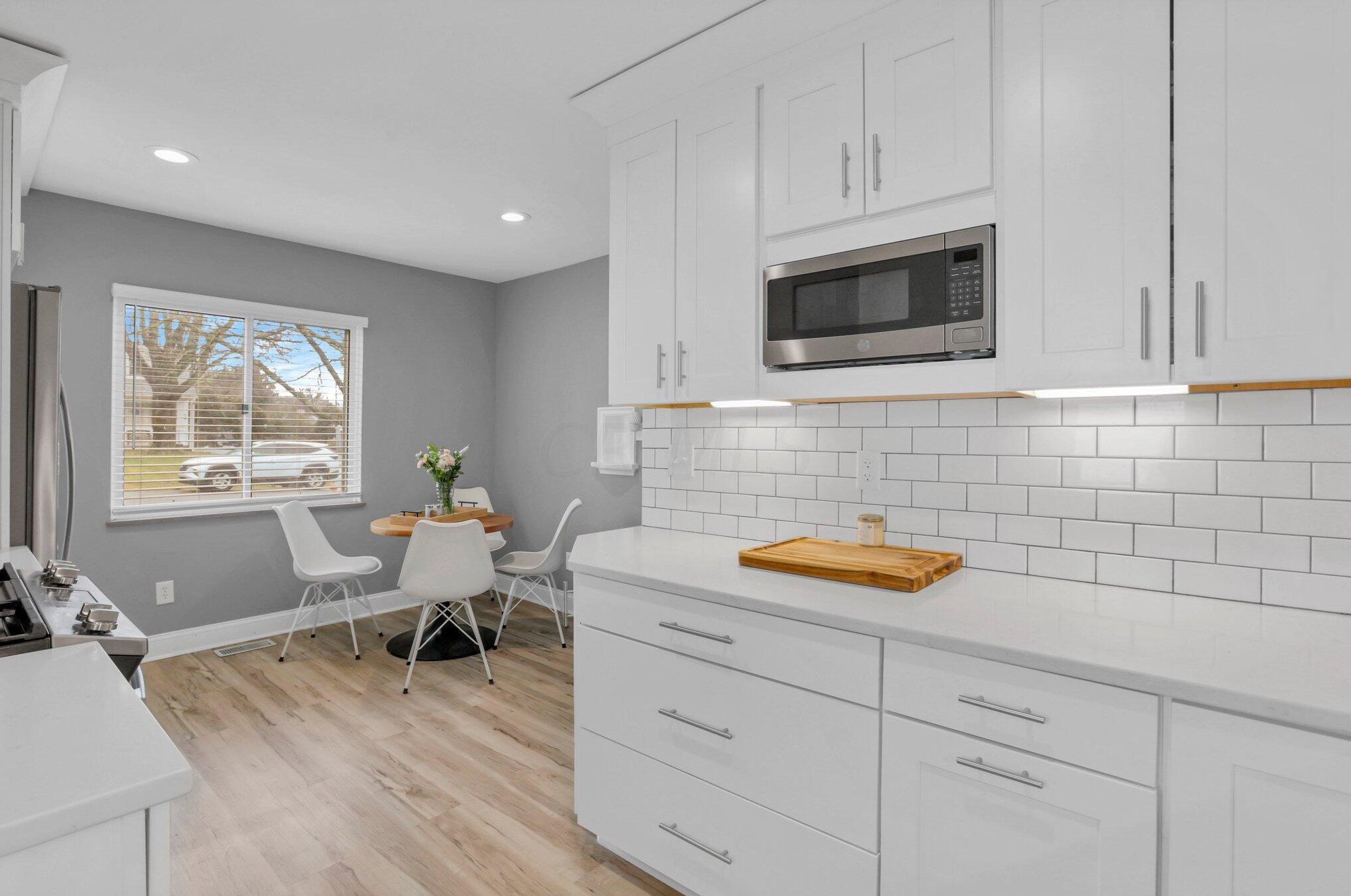 78 Stanton Ave, Columbus OH  43085-3922 exterior