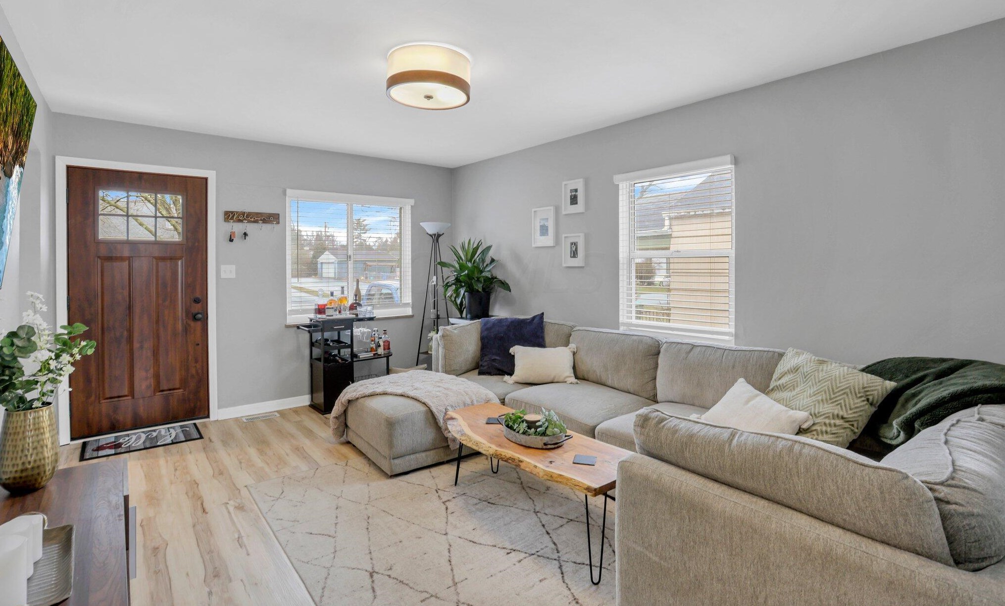 78 Stanton Ave, Columbus OH  43085-3922 exterior