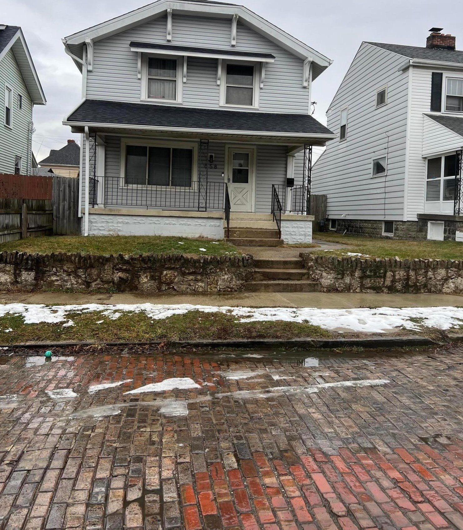 558 Cline St, Columbus, OH 43206-2844