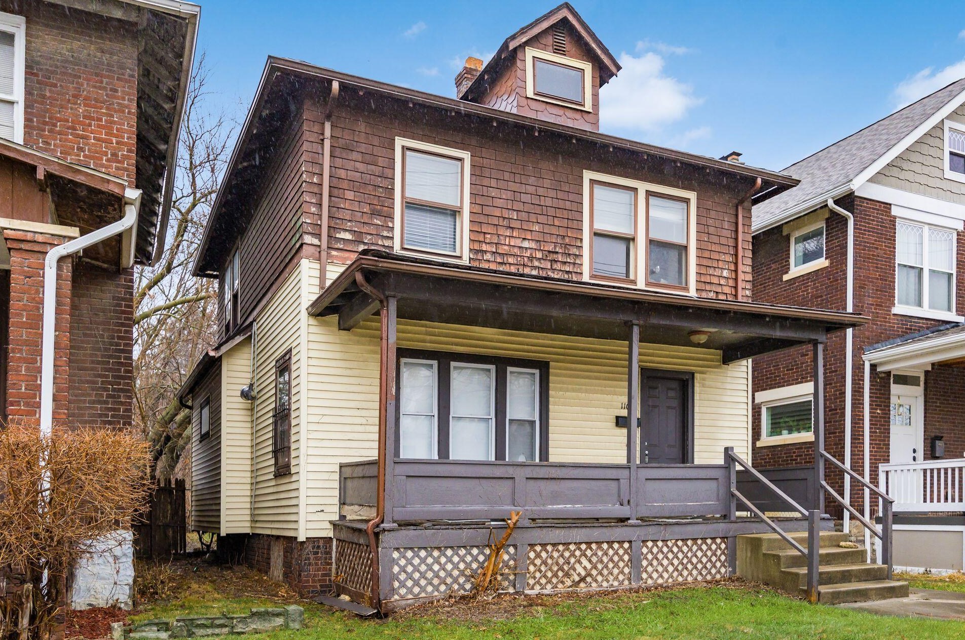 1166 E Livingston Ave, Columbus, OH 43205