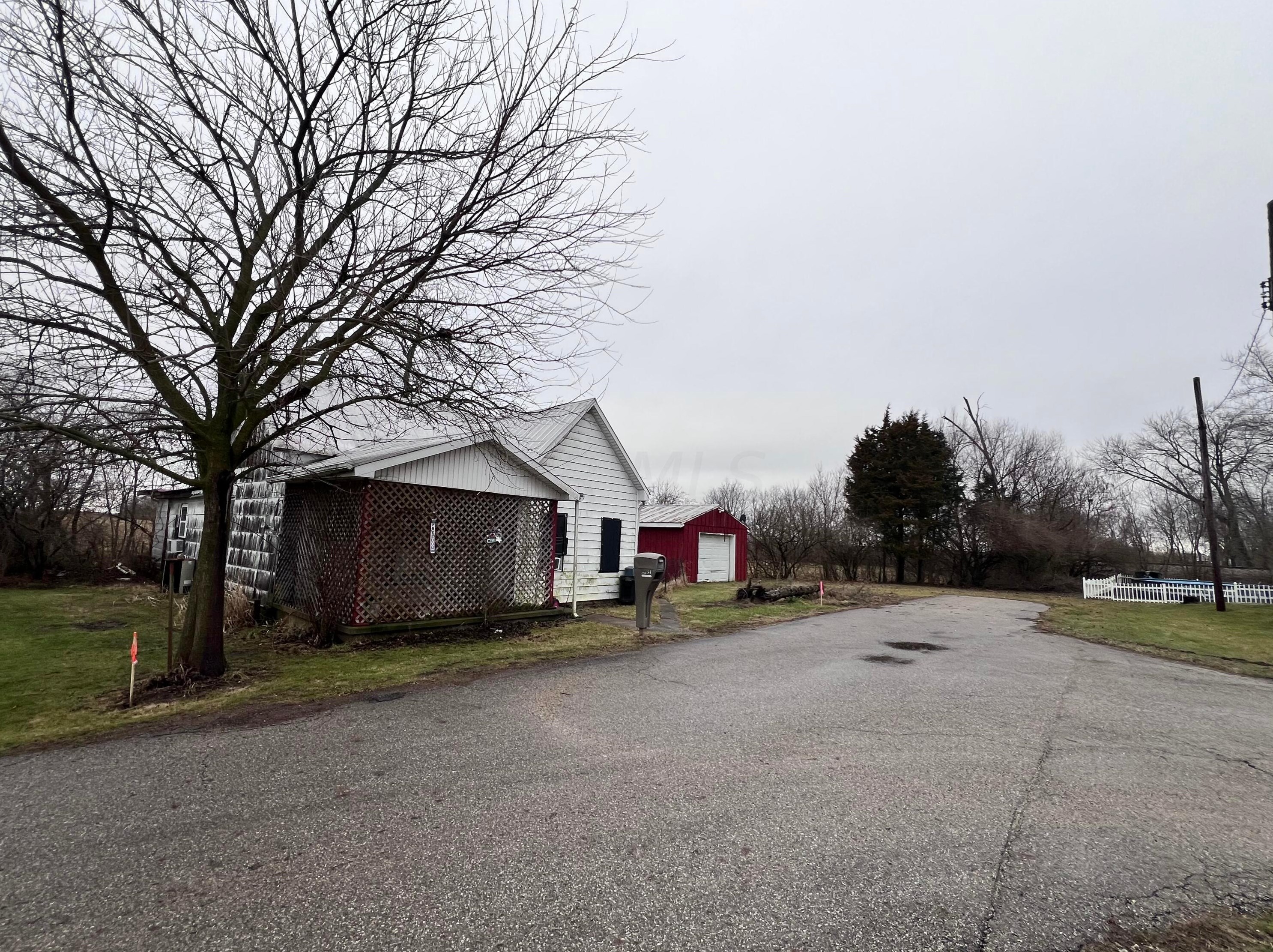 11925 South St, Orient, OH 43146