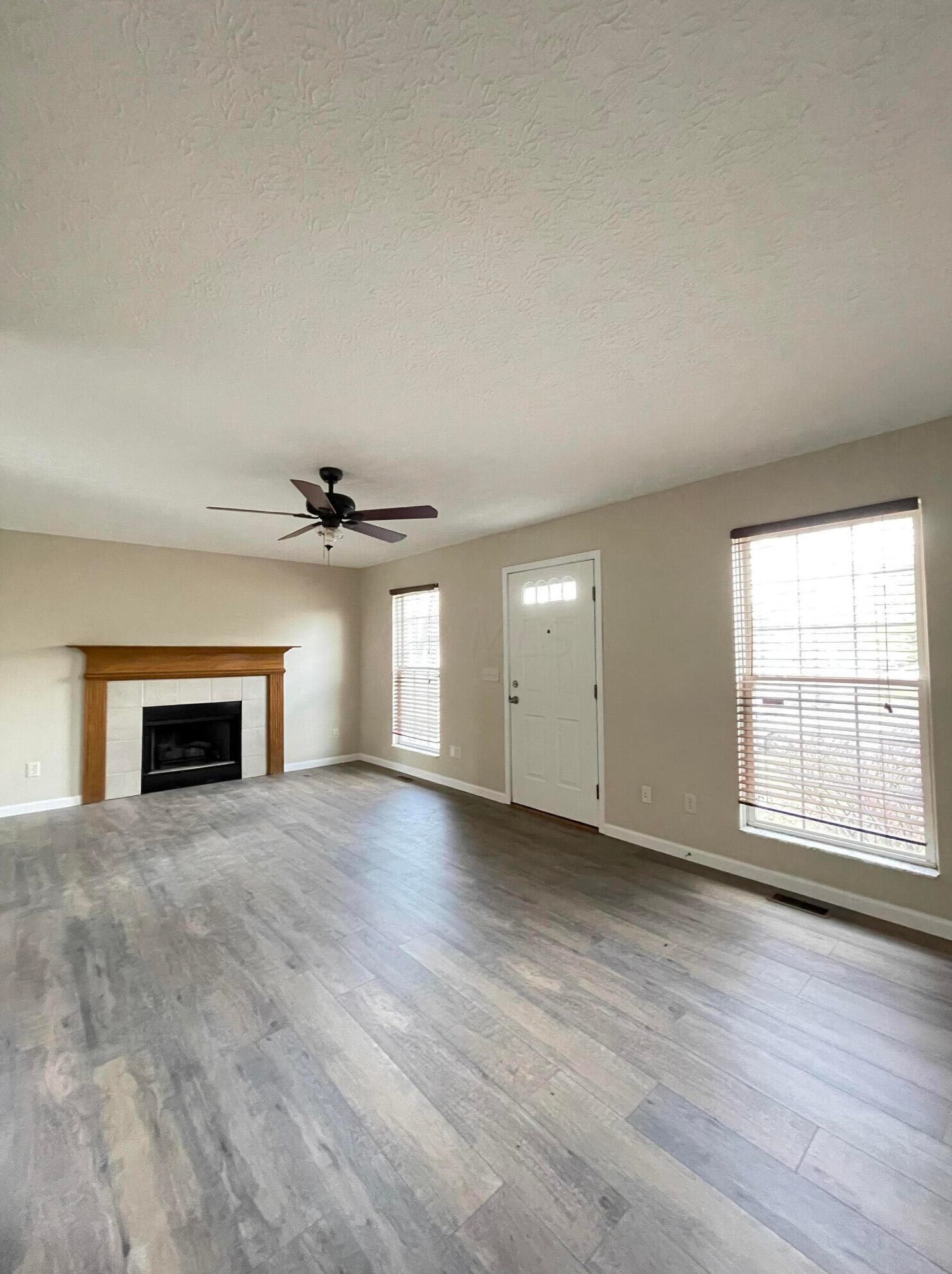 3408 Steiner St, Columbus OH  43231-7363 exterior