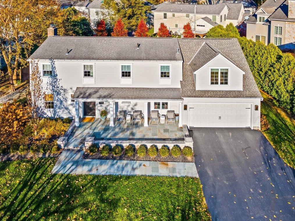 2350 Cambridge Blvd, Columbus, OH 43221-4001