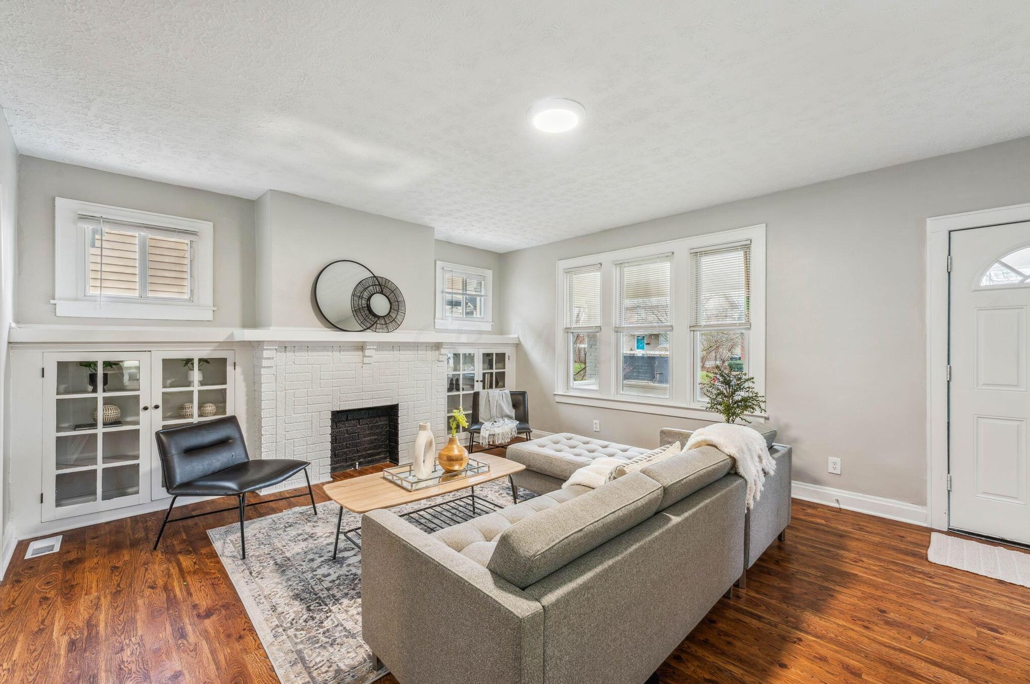 36 Roys Ave, Columbus OH  43204-2631 exterior