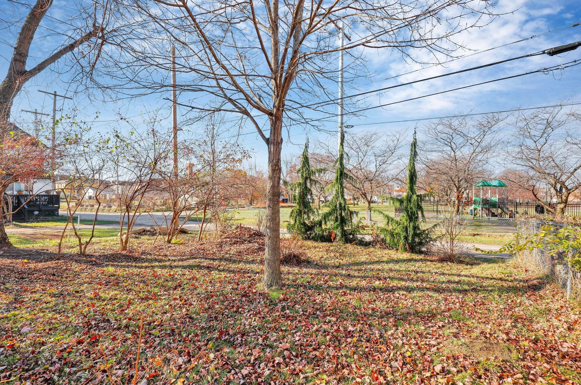 223 Monroe Ave, Columbus OH 43203-1443 exterior