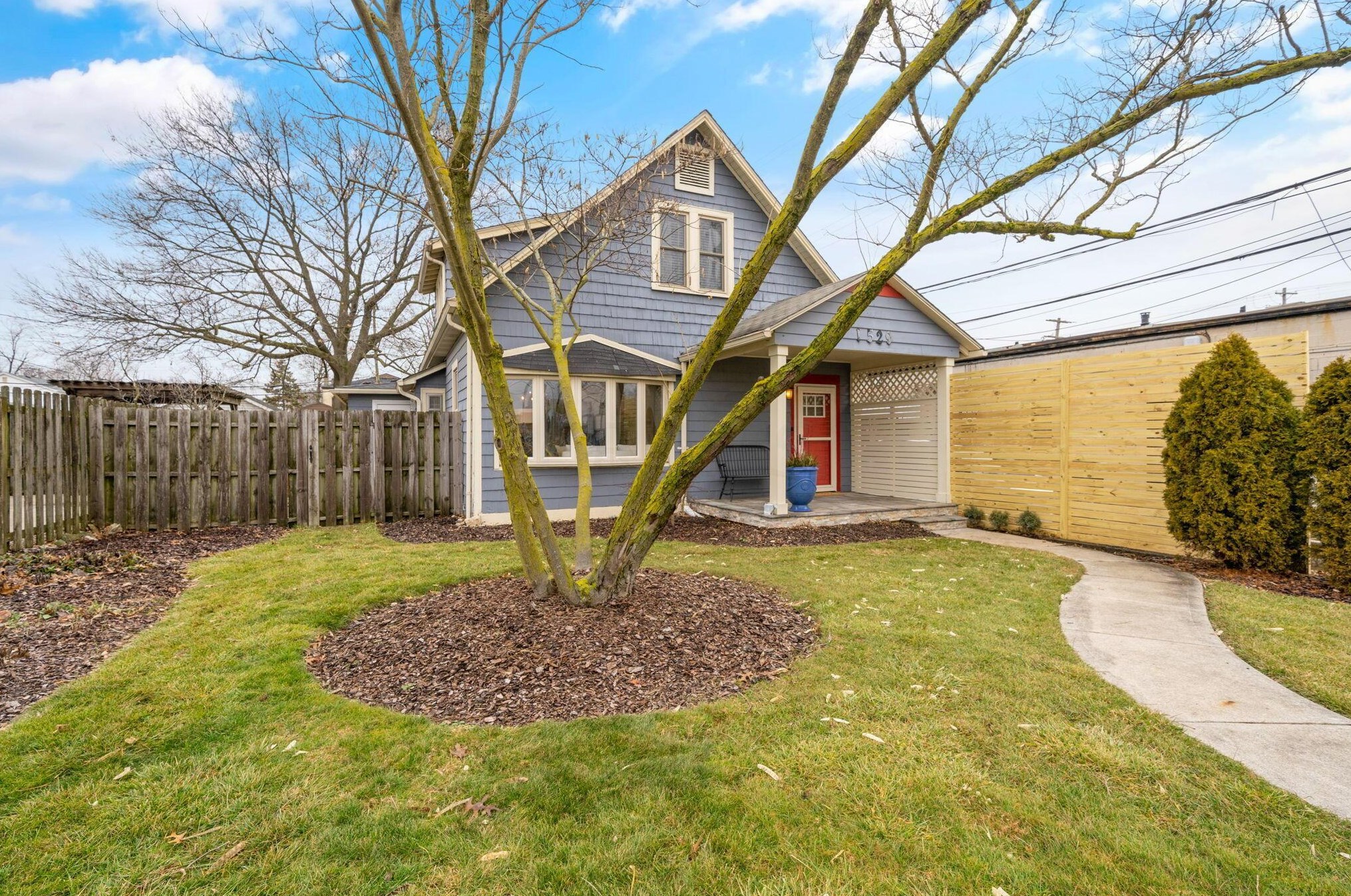 1529 Star Ave, Columbus OH  43212-2814 exterior