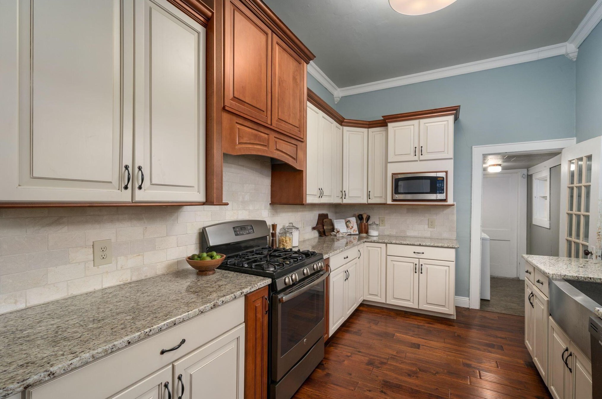 1529 Star Ave, Columbus OH  43212-2814 exterior