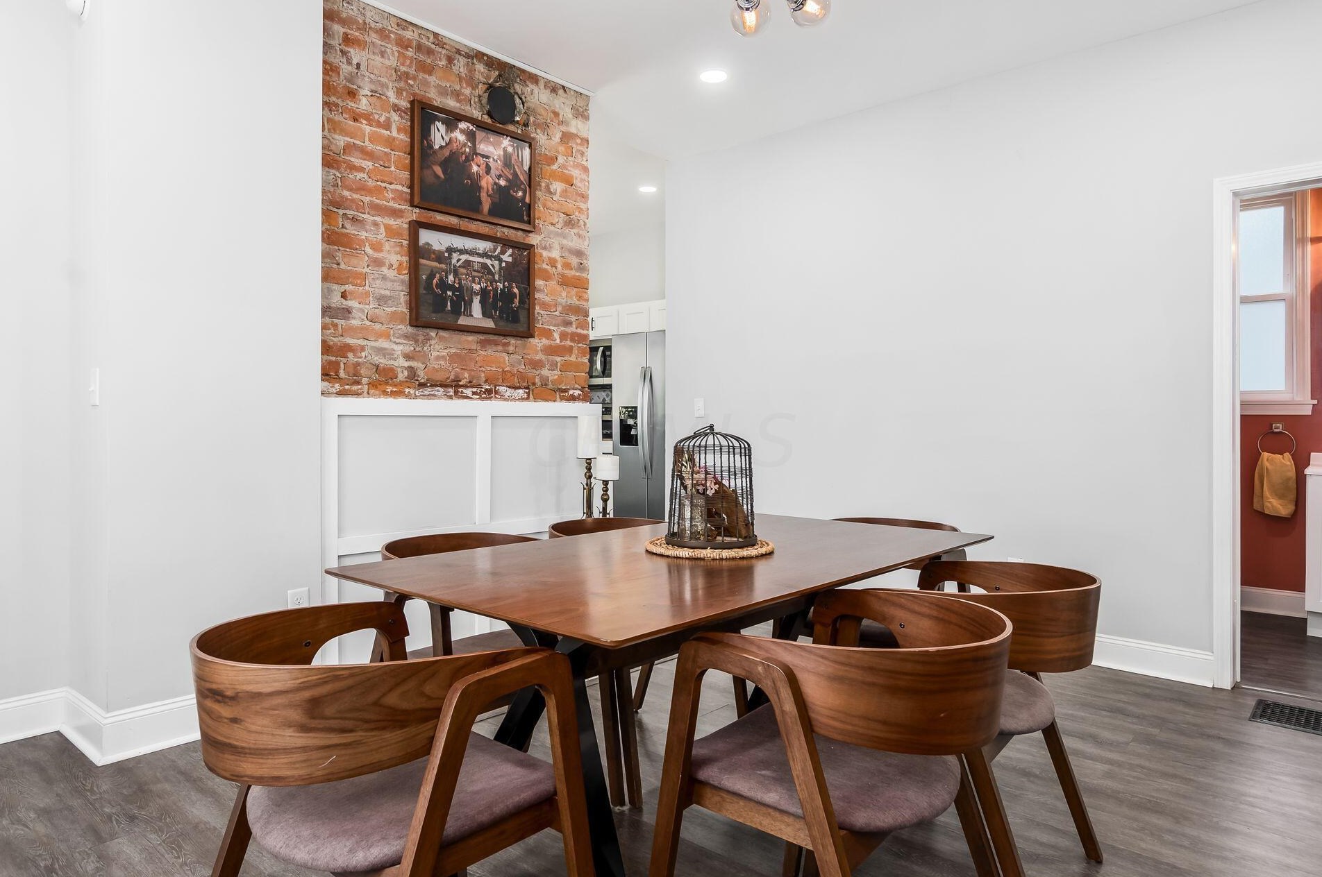 675 Siebert St, Columbus OH  43206-2929 exterior