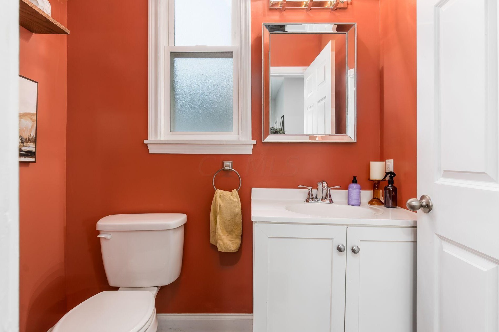 675 Siebert St, Columbus OH  43206-2929 exterior