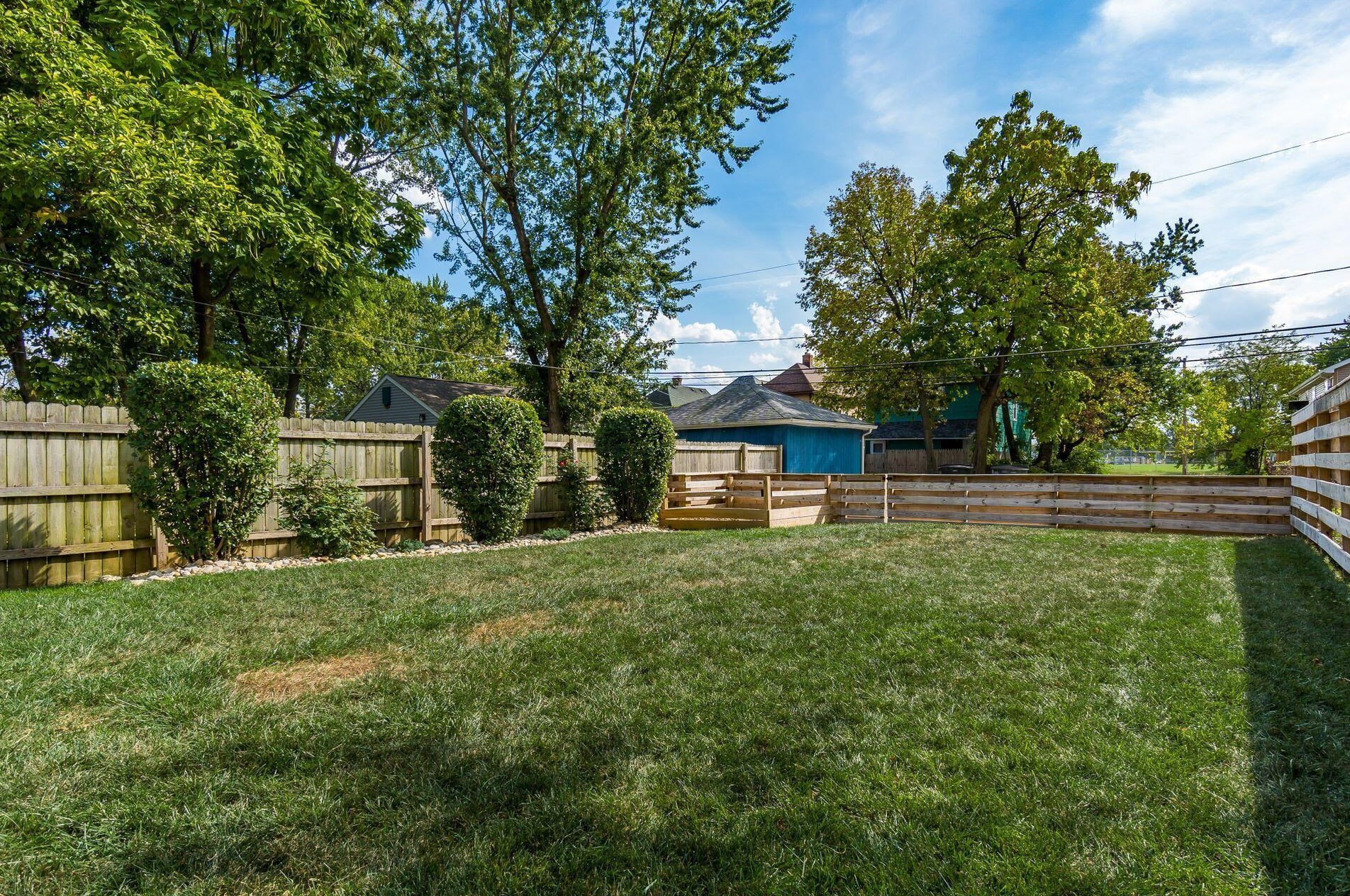 675 Siebert St, Columbus OH  43206-2929 exterior