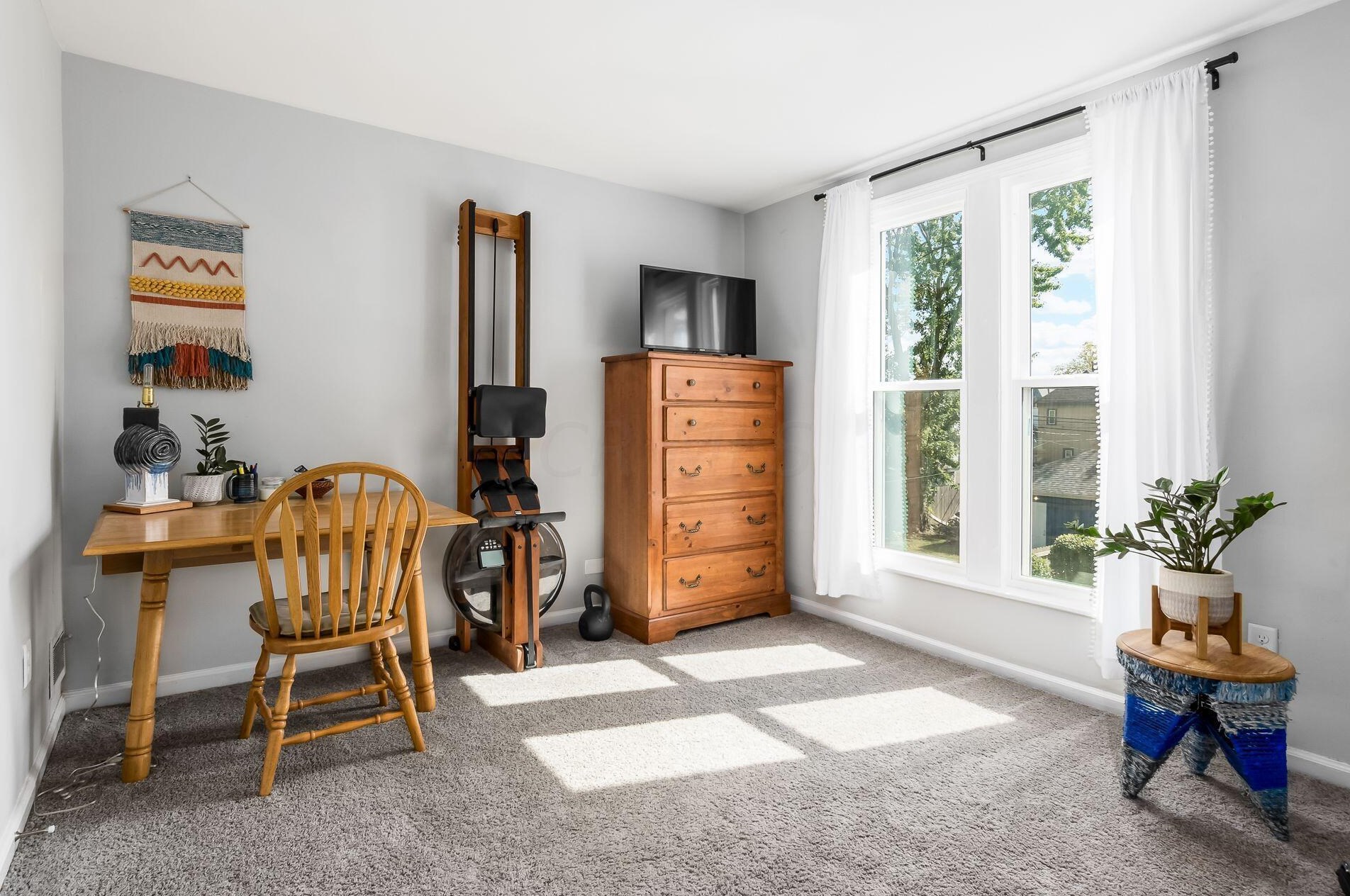 675 Siebert St, Columbus OH  43206-2929 exterior