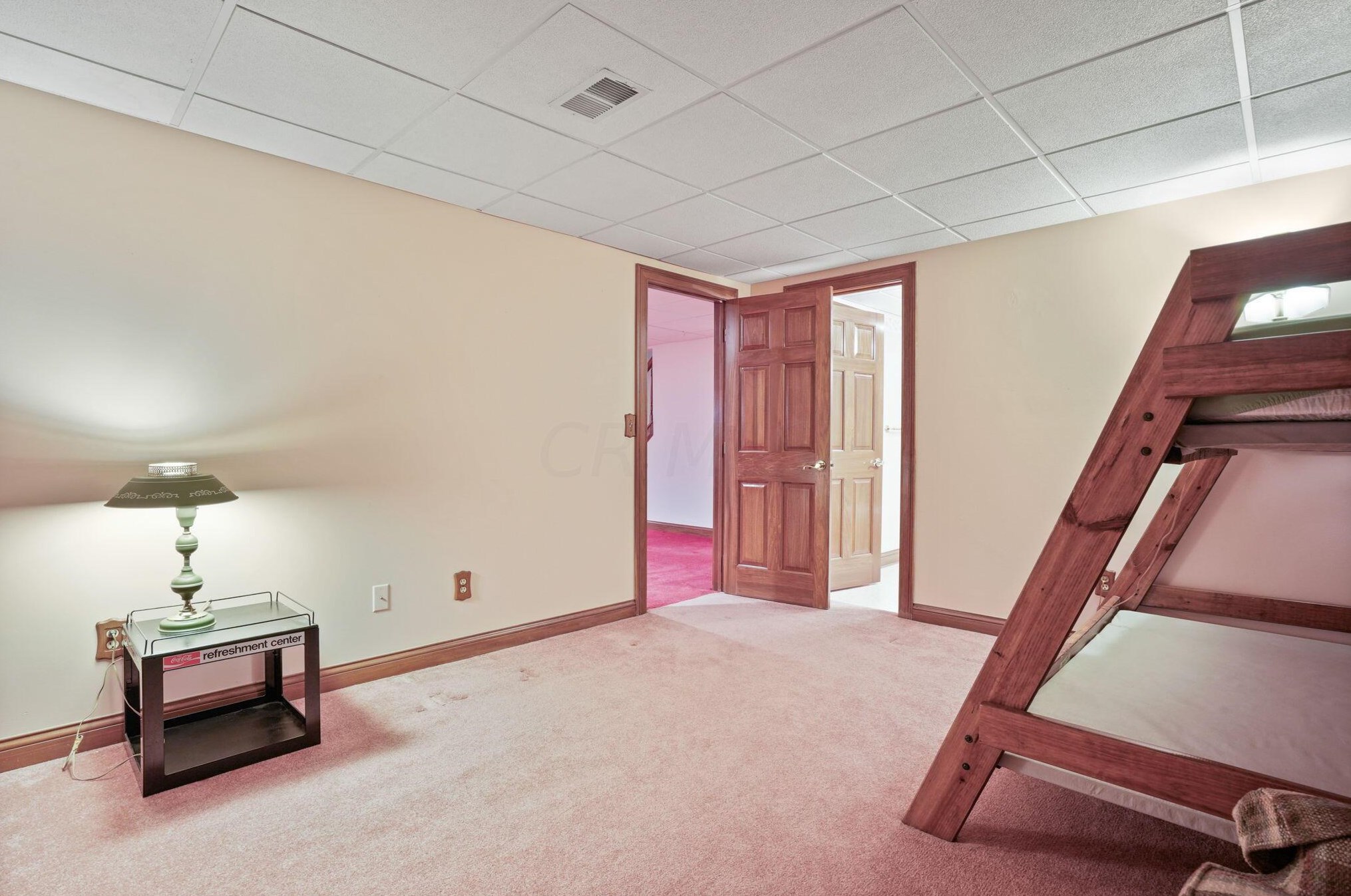 5043 Breckenhurst Dr, Hilliard OH  43026-8660 exterior