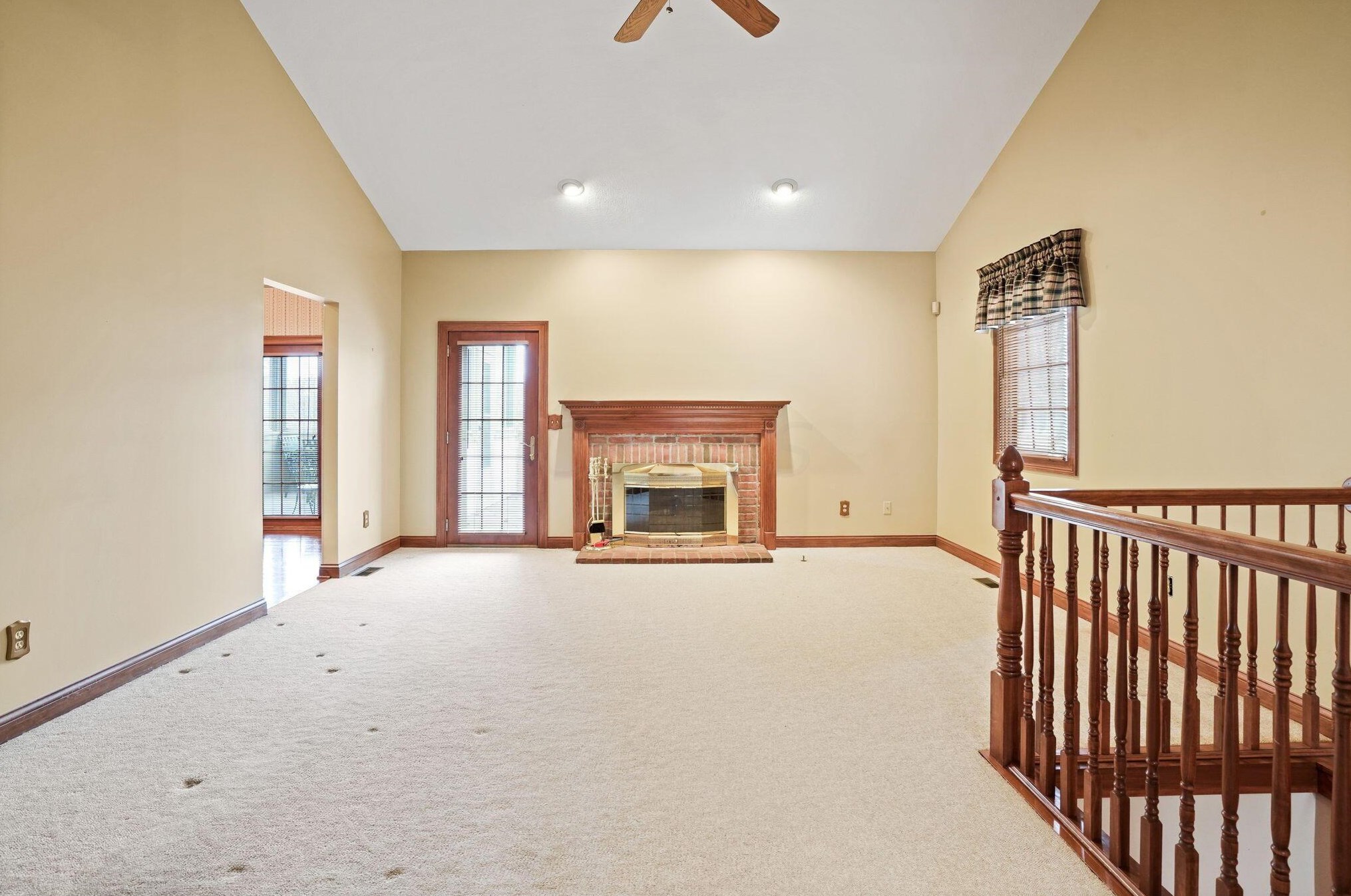 5043 Breckenhurst Dr, Hilliard OH  43026-8660 exterior