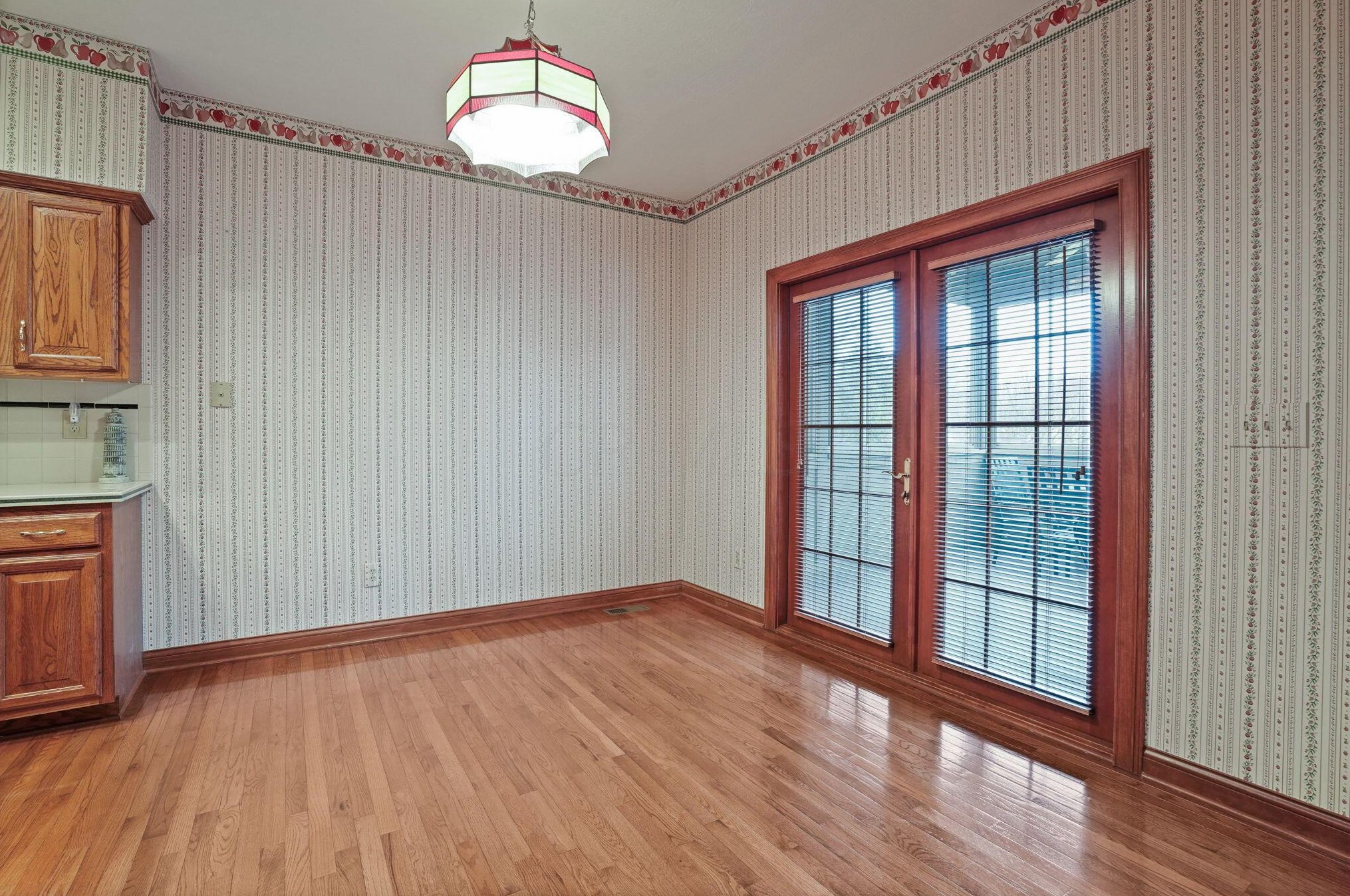 5043 Breckenhurst Dr, Hilliard OH  43026-8660 exterior