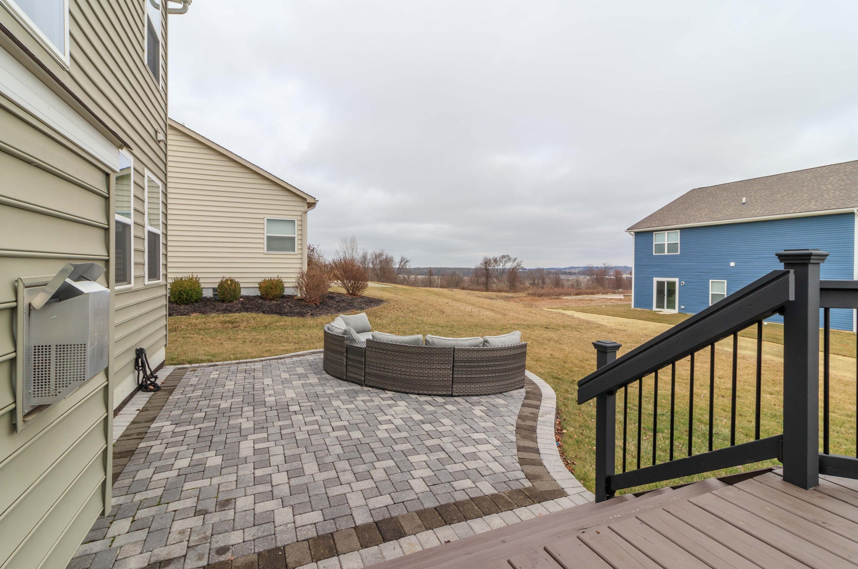 2363 Pine Crest Dr, Lancaster OH  43130-7731 exterior