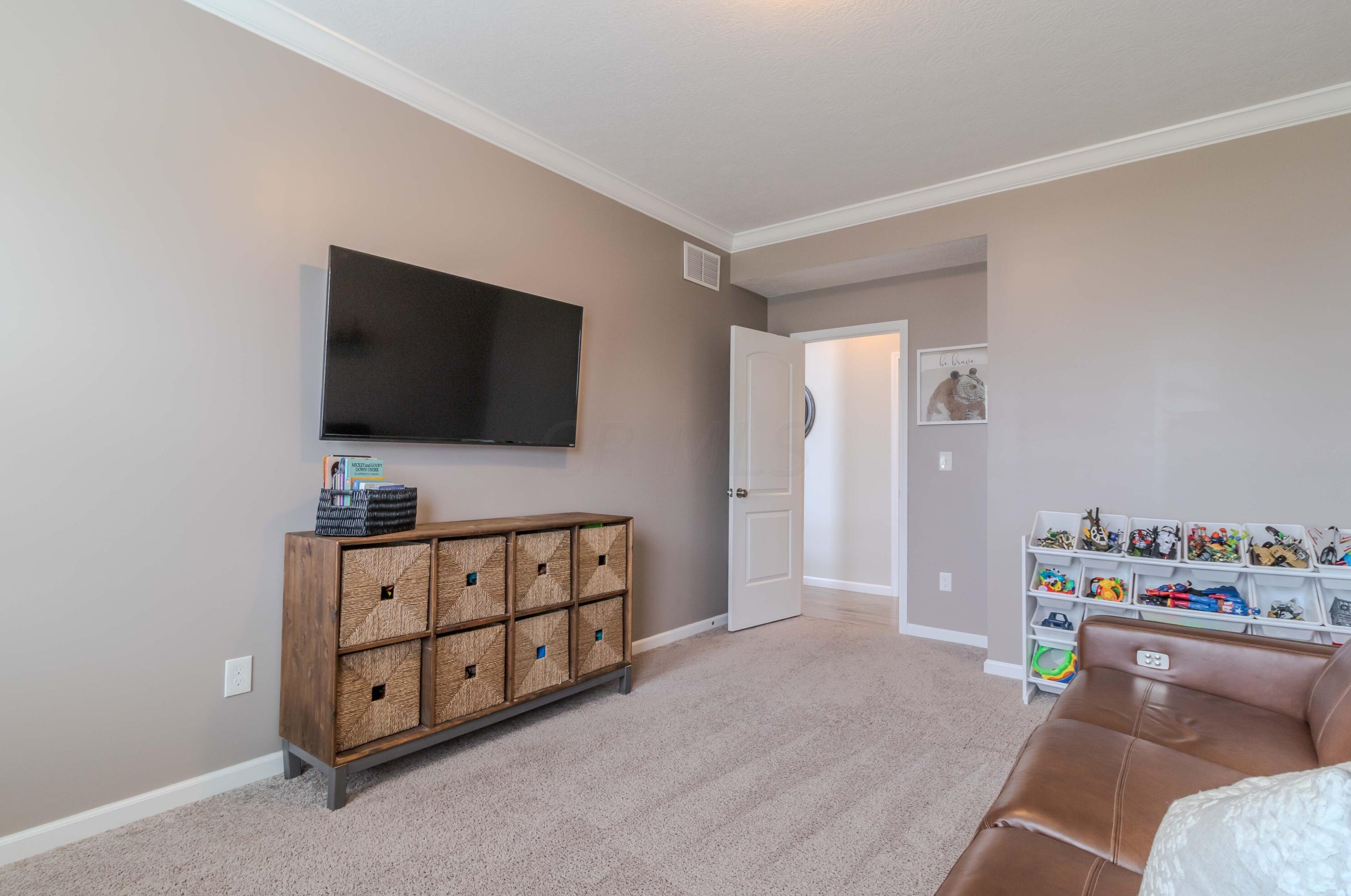 2363 Pine Crest Dr, Lancaster OH  43130-7731 exterior