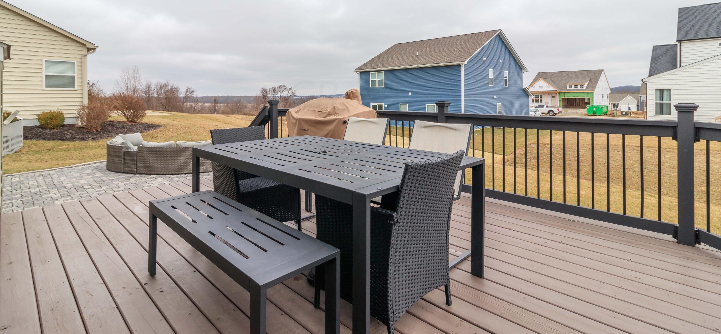 2363 Pine Crest Dr, Lancaster OH  43130-7731 exterior