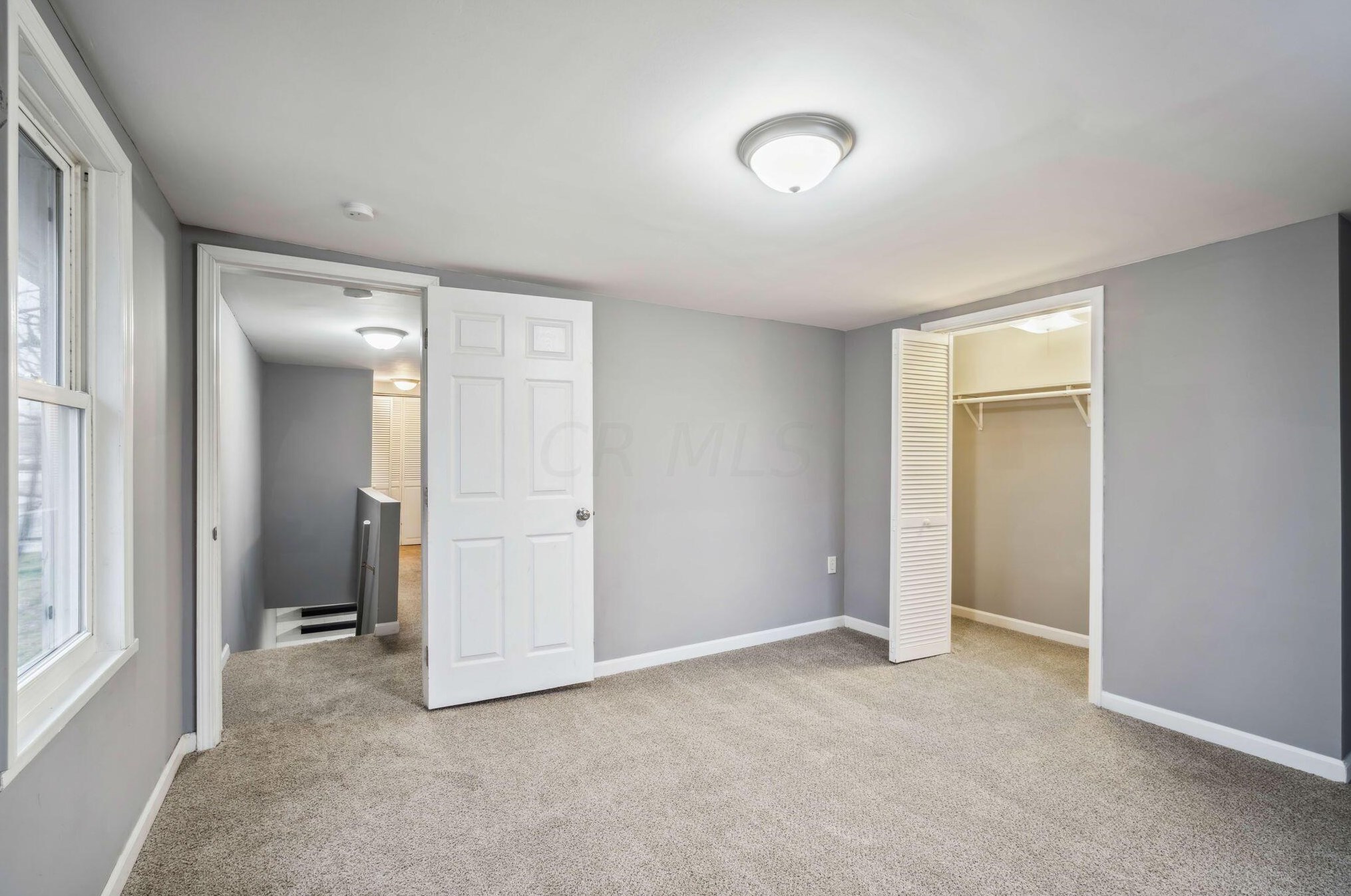 24 Innis Ave, Columbus OH  43207-1868 exterior