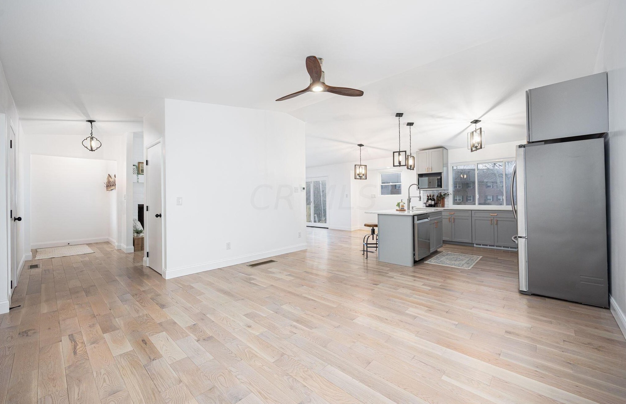 5481 Blue Ash Rd, Columbus OH  43229-3630 exterior