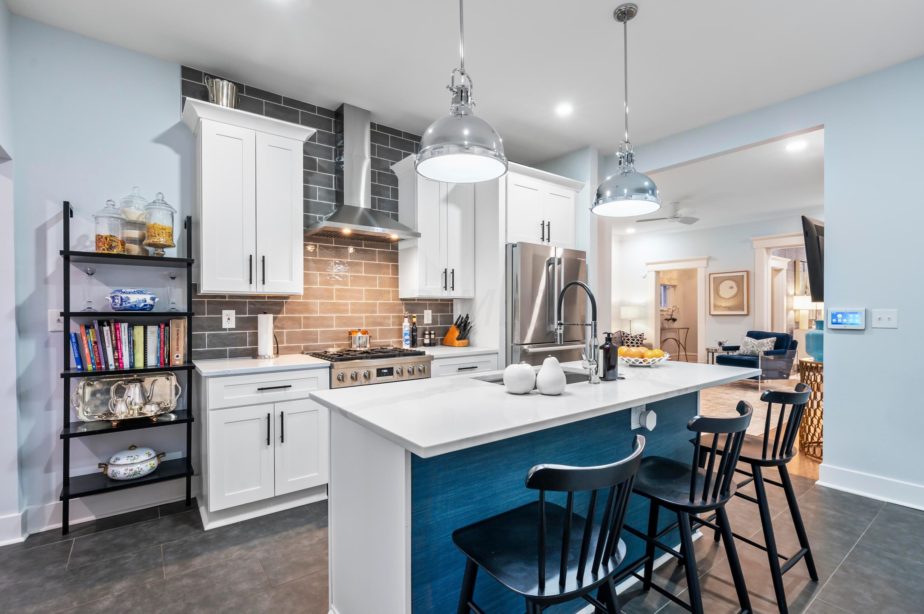 242 Thurman Ave, Columbus OH  43206-3580 exterior