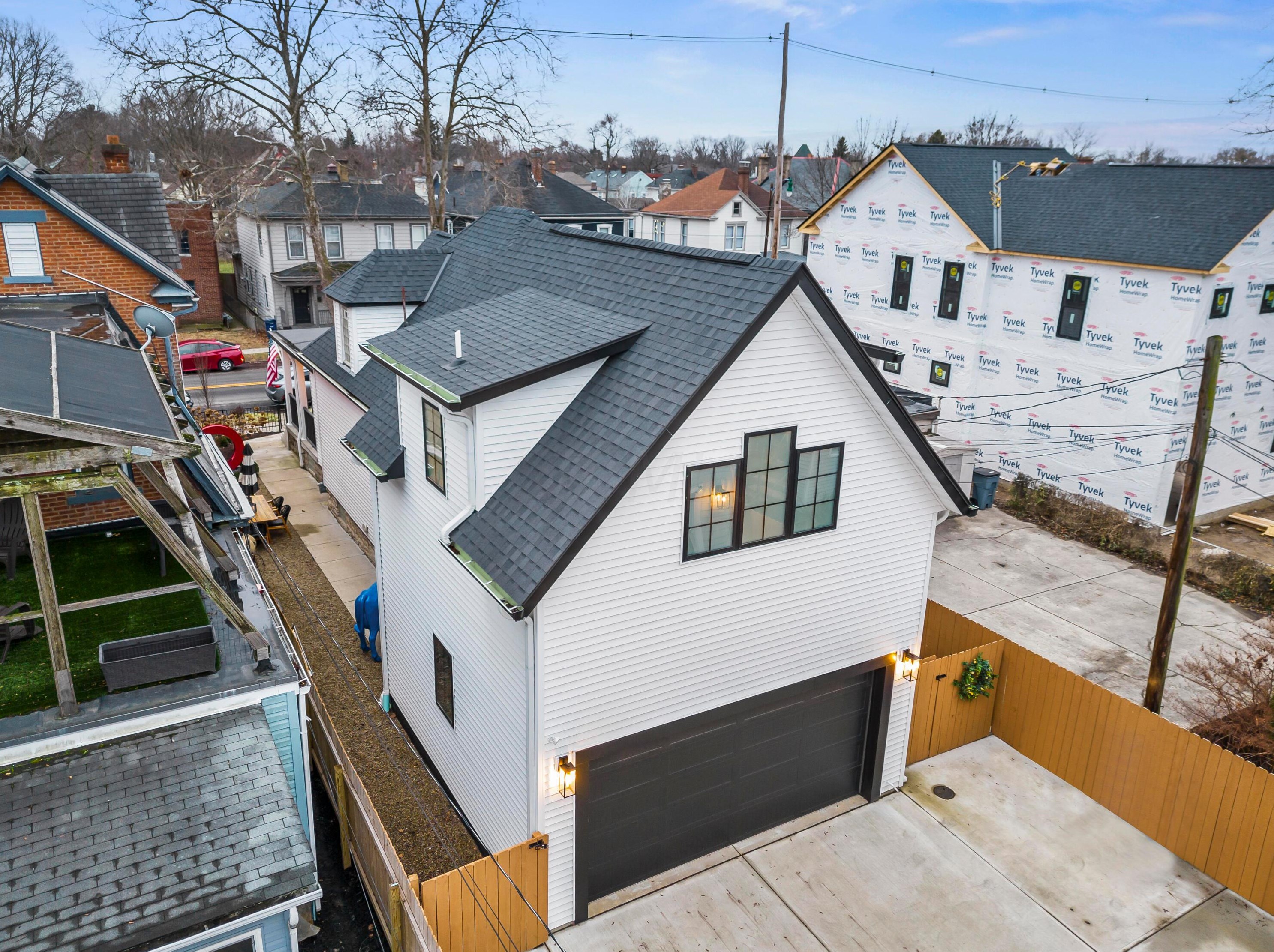 242 Thurman Ave, Columbus OH  43206-3580 exterior