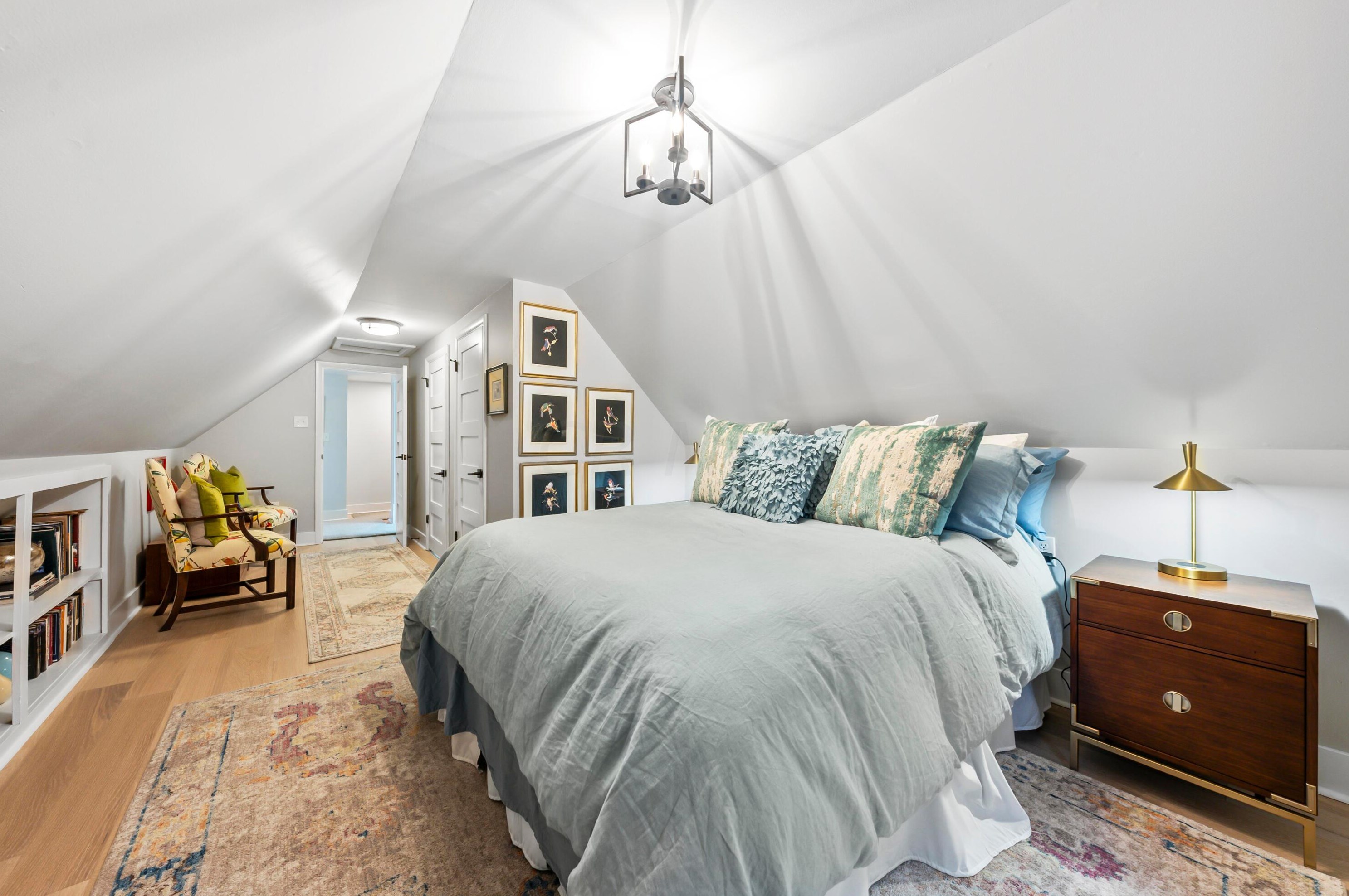 242 Thurman Ave, Columbus OH  43206-3580 exterior