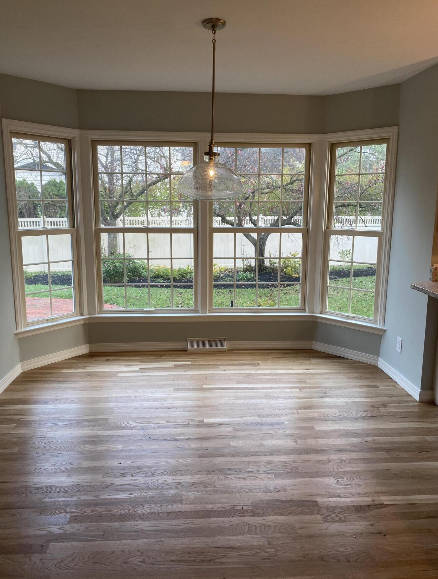 2290 Haverford Rd, Columbus OH  43220-4320 exterior