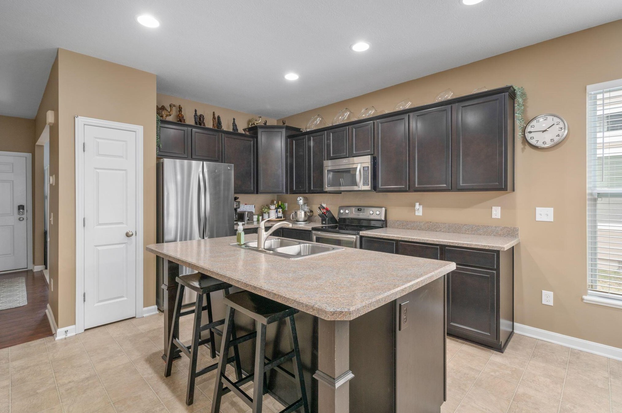 405 Giovanna Ave, Columbus, OH 43213-4467