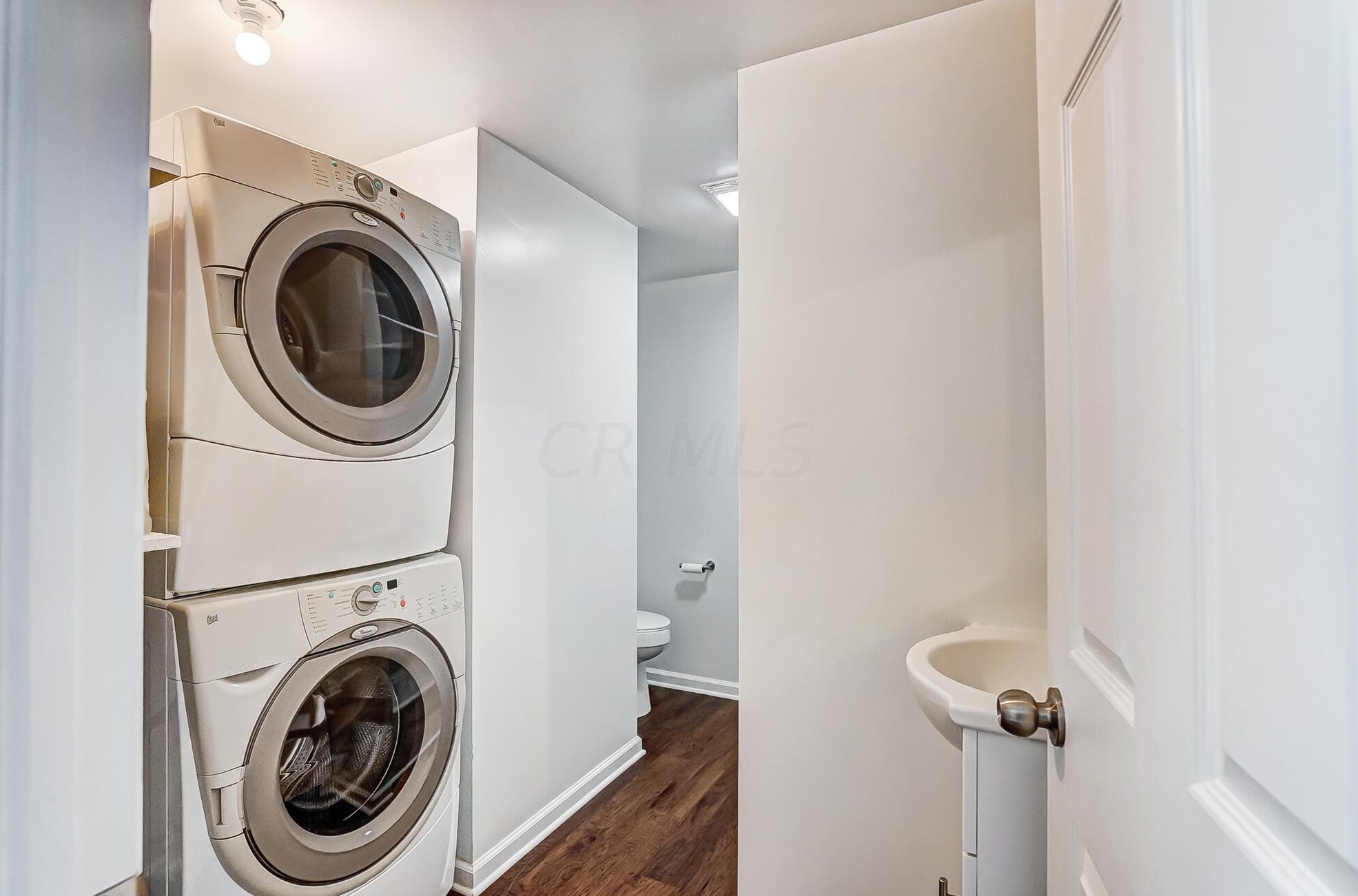 667 Colton Rd, Columbus OH  43207-3906 exterior