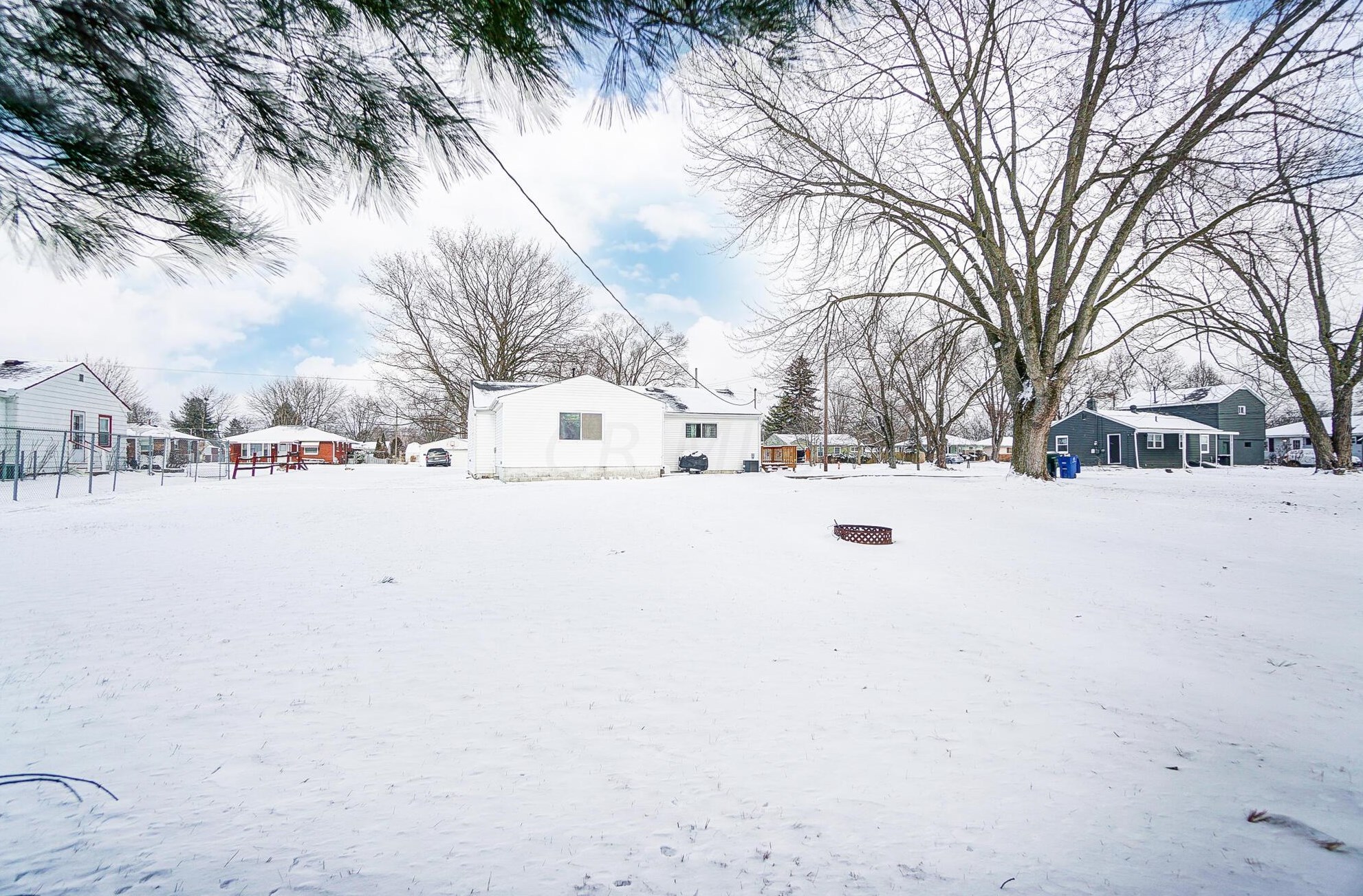 667 Colton Rd, Columbus OH  43207-3906 exterior