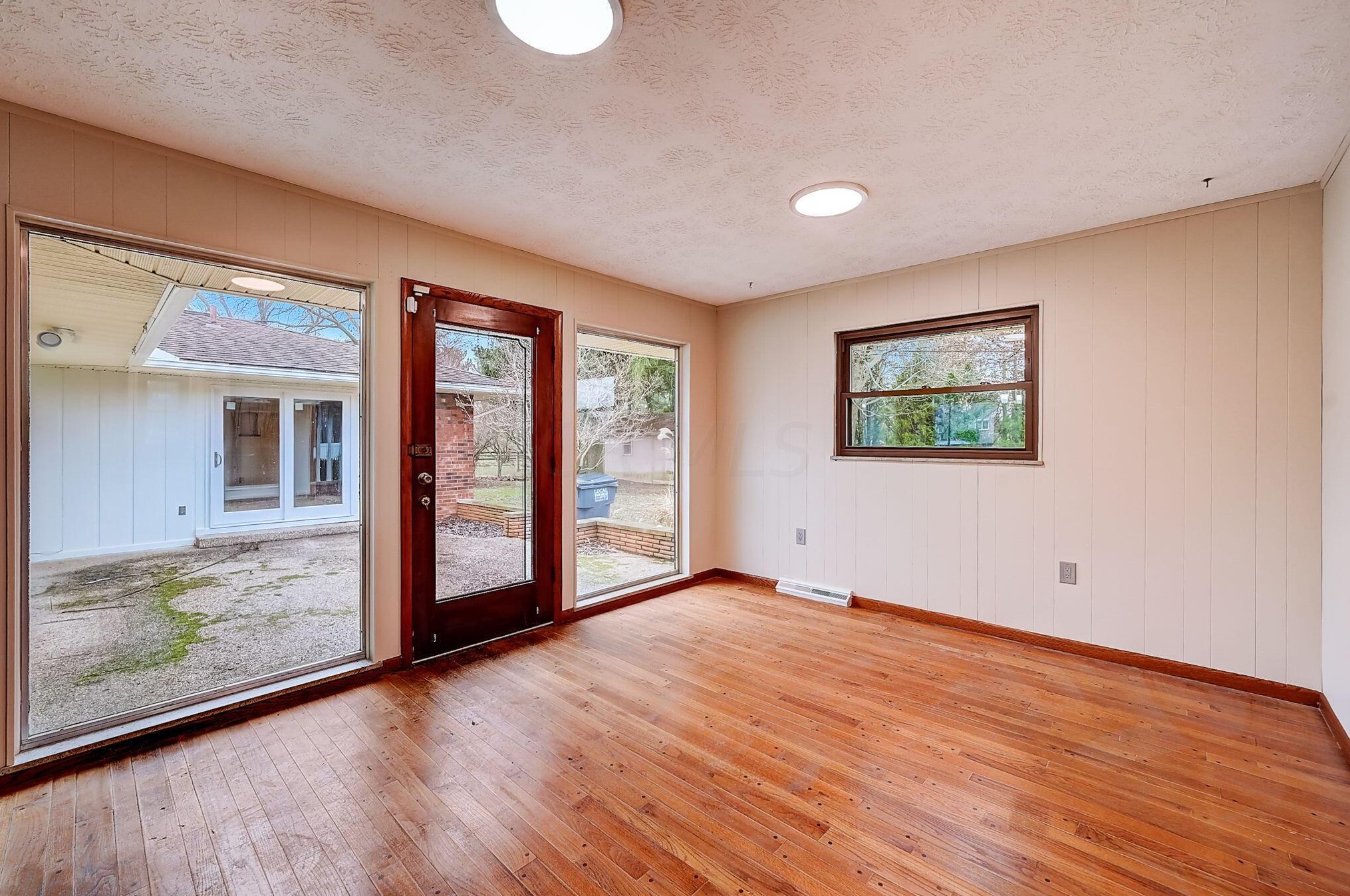 9563 Brookside Dr, Pickerington OH  43147-9206 exterior