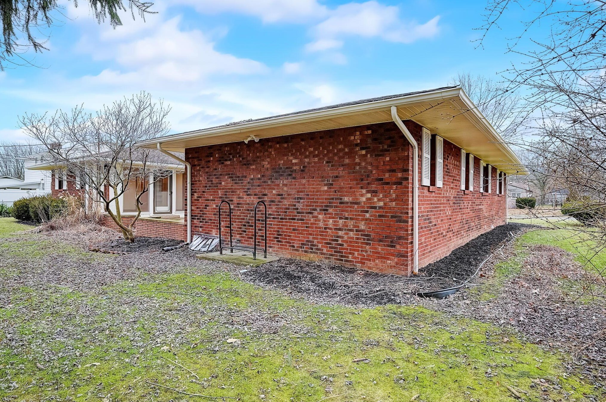 9563 Brookside Dr, Pickerington OH  43147-9206 exterior