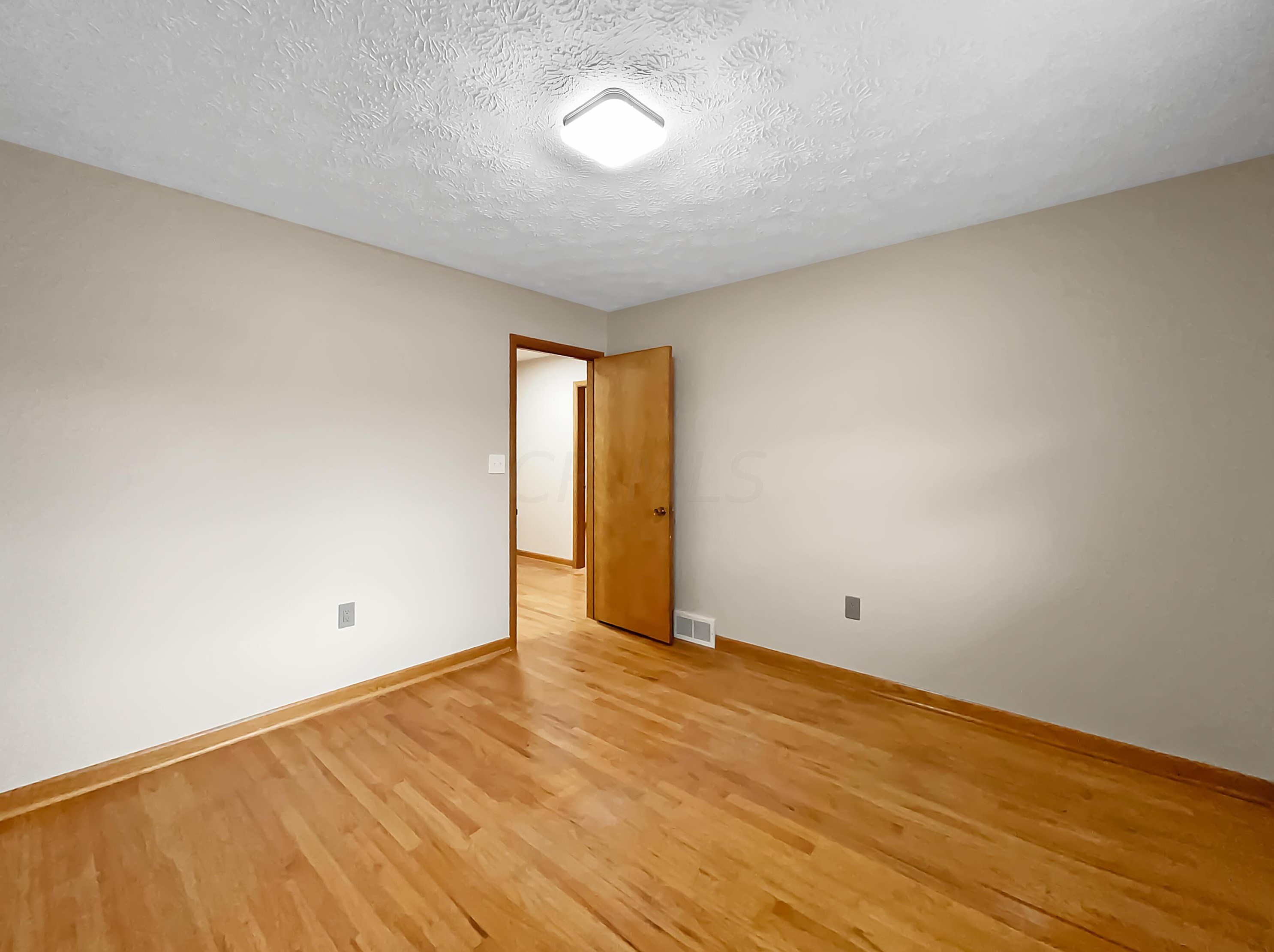 9563 Brookside Dr, Pickerington OH  43147-9206 exterior