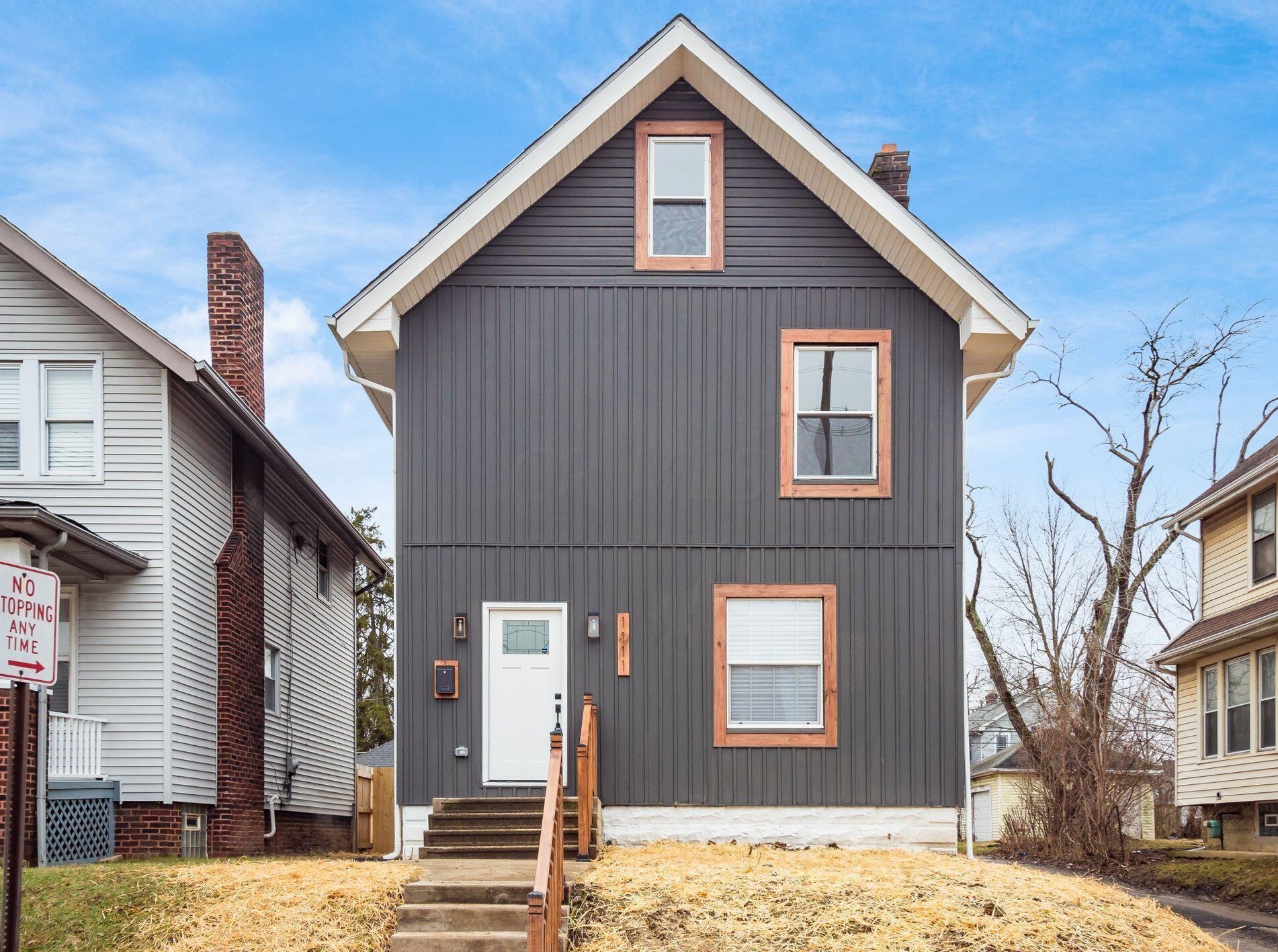 1111 Whittier St, Columbus OH  43206-3140 exterior